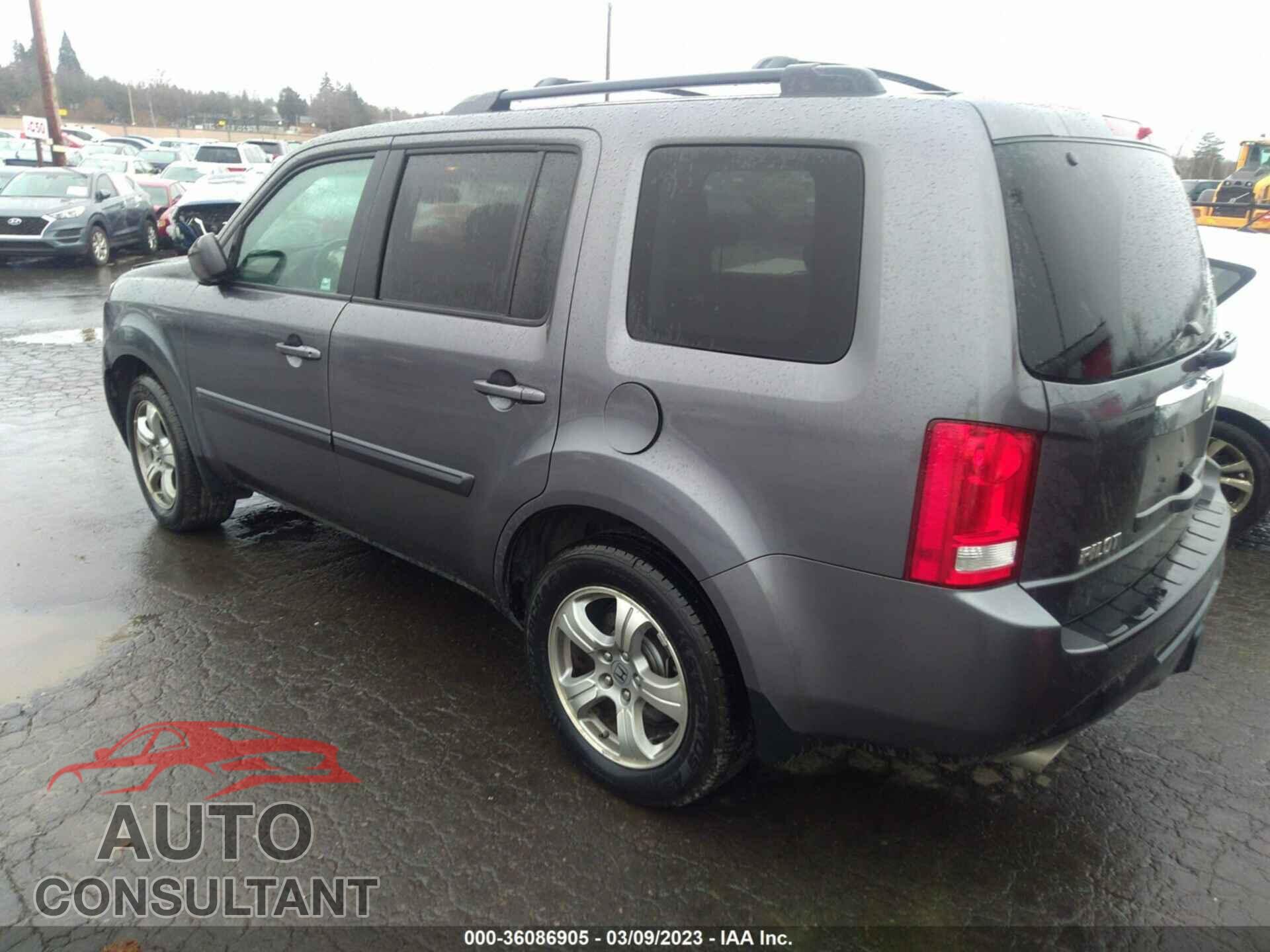 HONDA PILOT 2015 - 5FNYF4H75FB069089