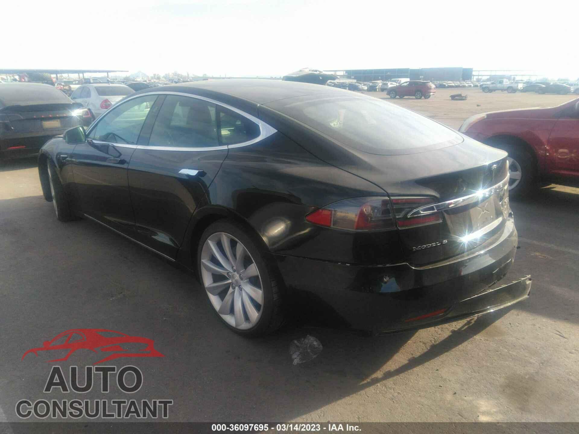 TESLA MODEL S 2017 - 5YJSA1E24HF183910