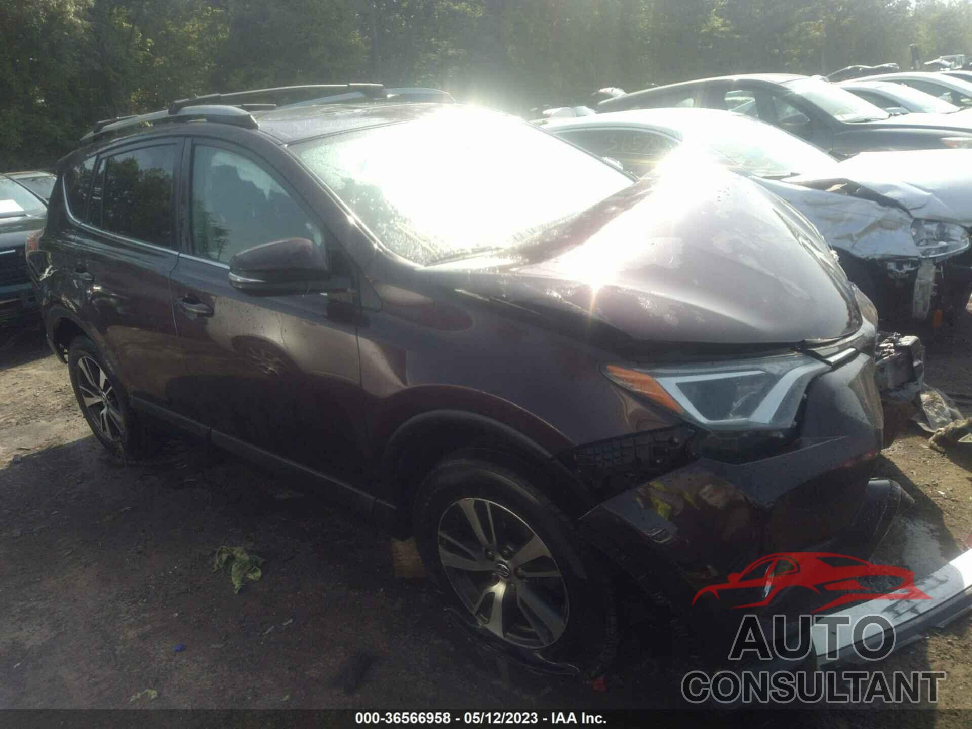 TOYOTA RAV4 2018 - 2T3RFREVXJW832425
