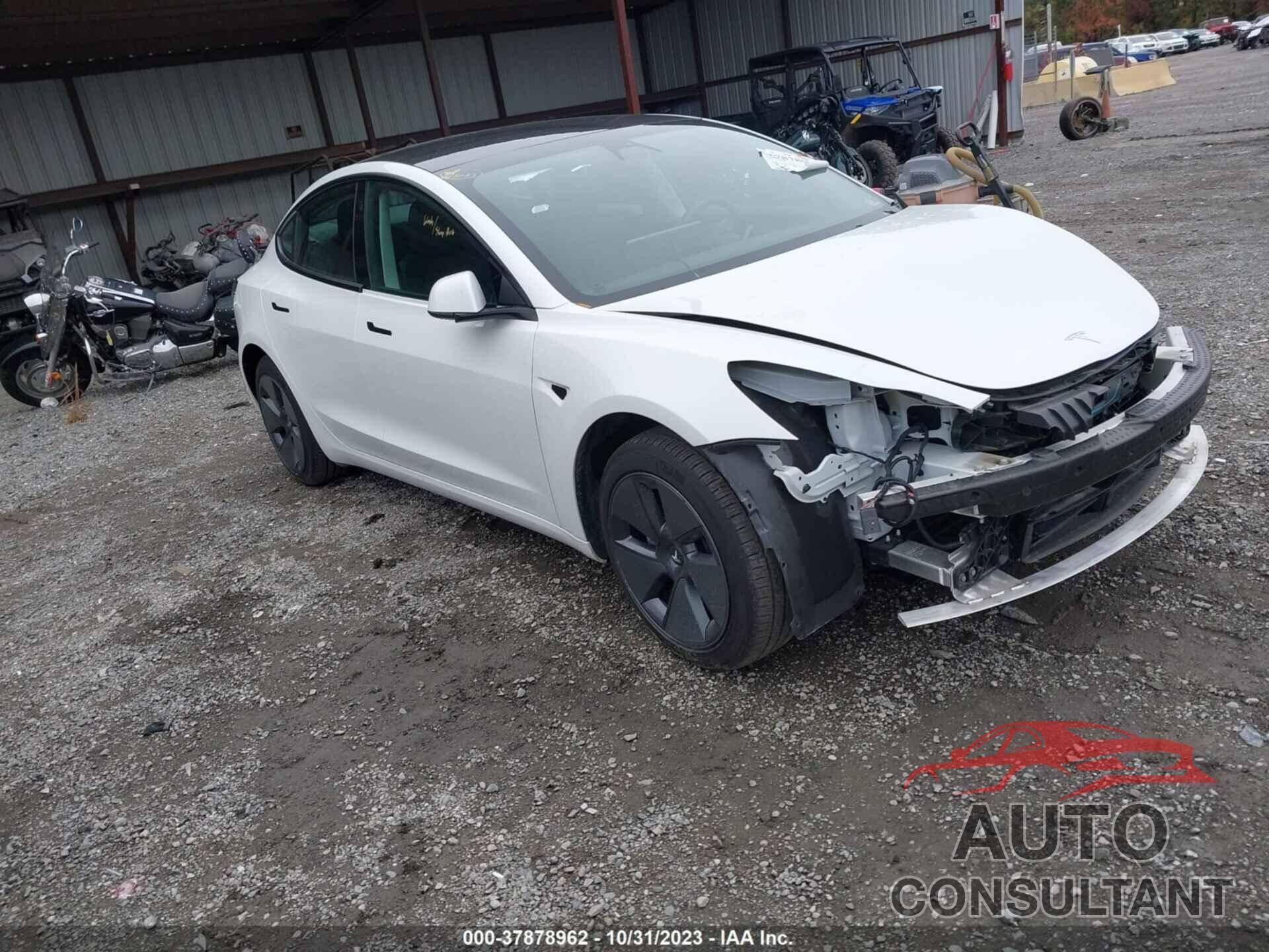 TESLA MODEL 3 2022 - 5YJ3E1EA7NF115144