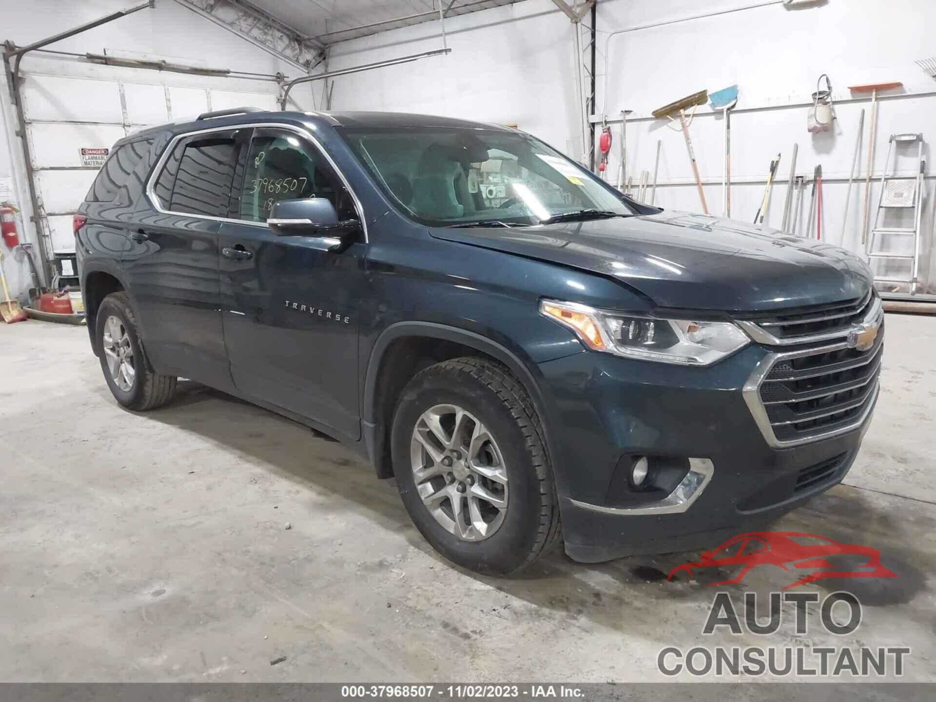 CHEVROLET TRAVERSE 2018 - 1GNEVGKW7JJ255099