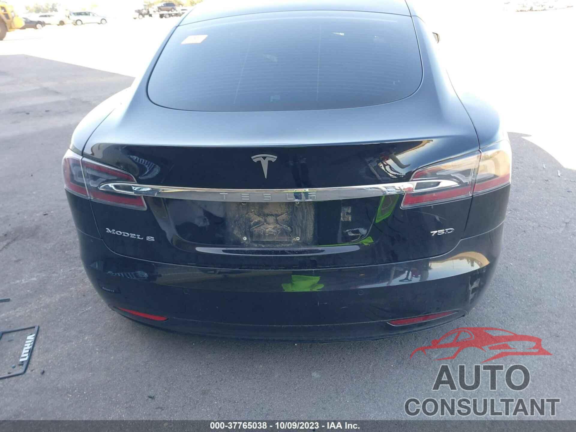 TESLA MODEL S 2018 - 5YJSA1E26JF296988