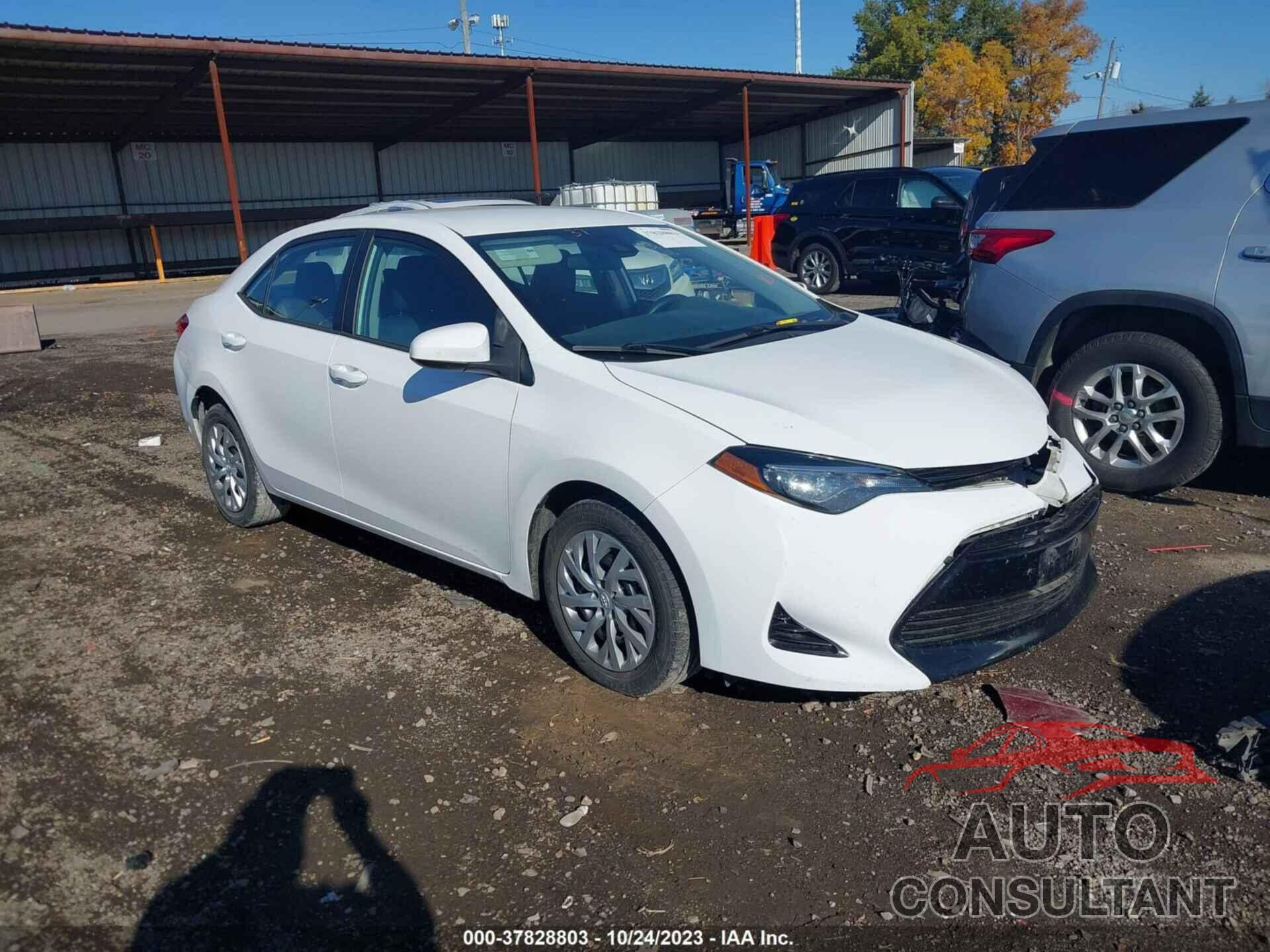 TOYOTA COROLLA 2018 - 2T1BURHE4JC073042