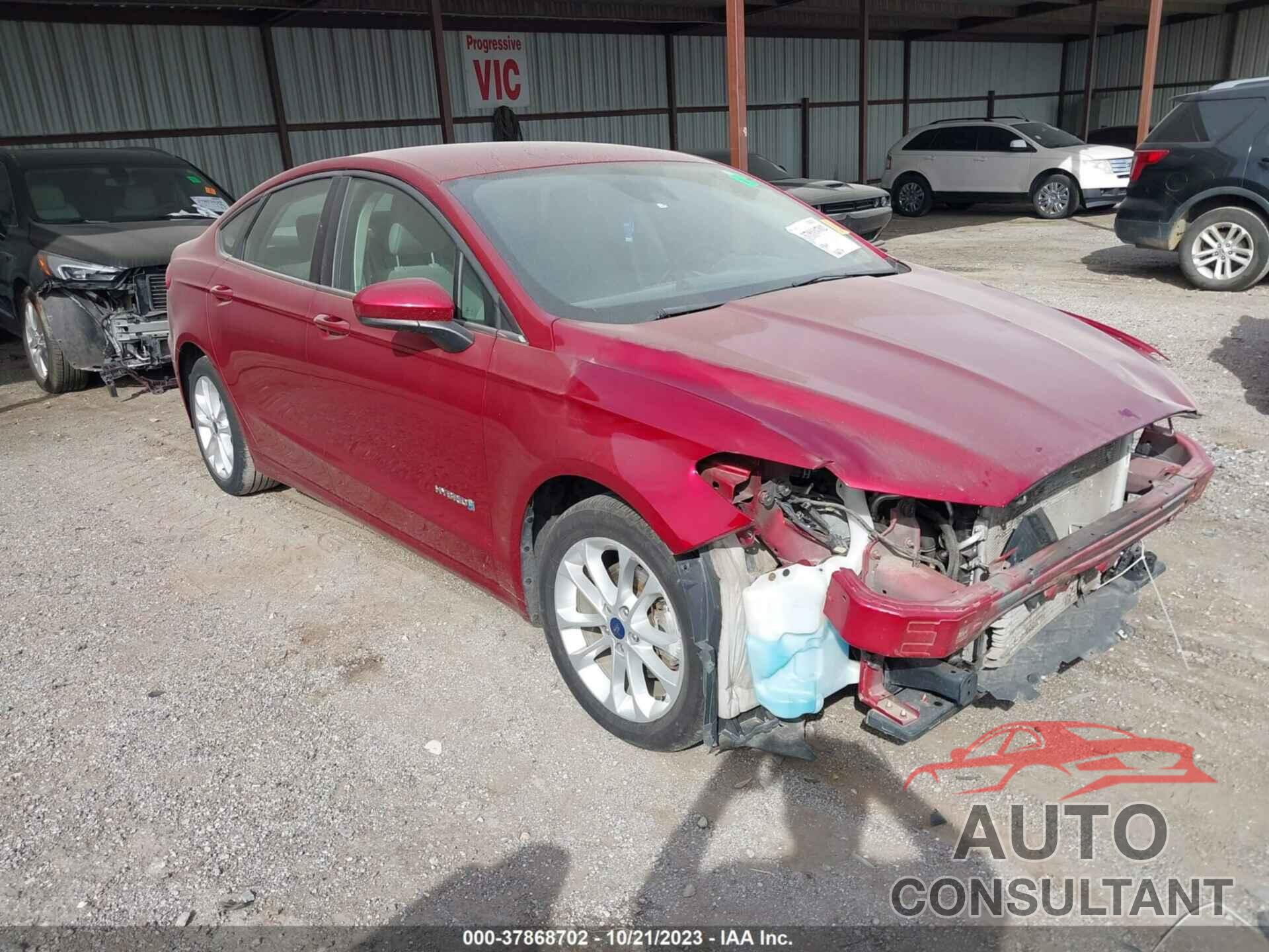 FORD FUSION HYBRID 2019 - 3FA6P0LU8KR256917