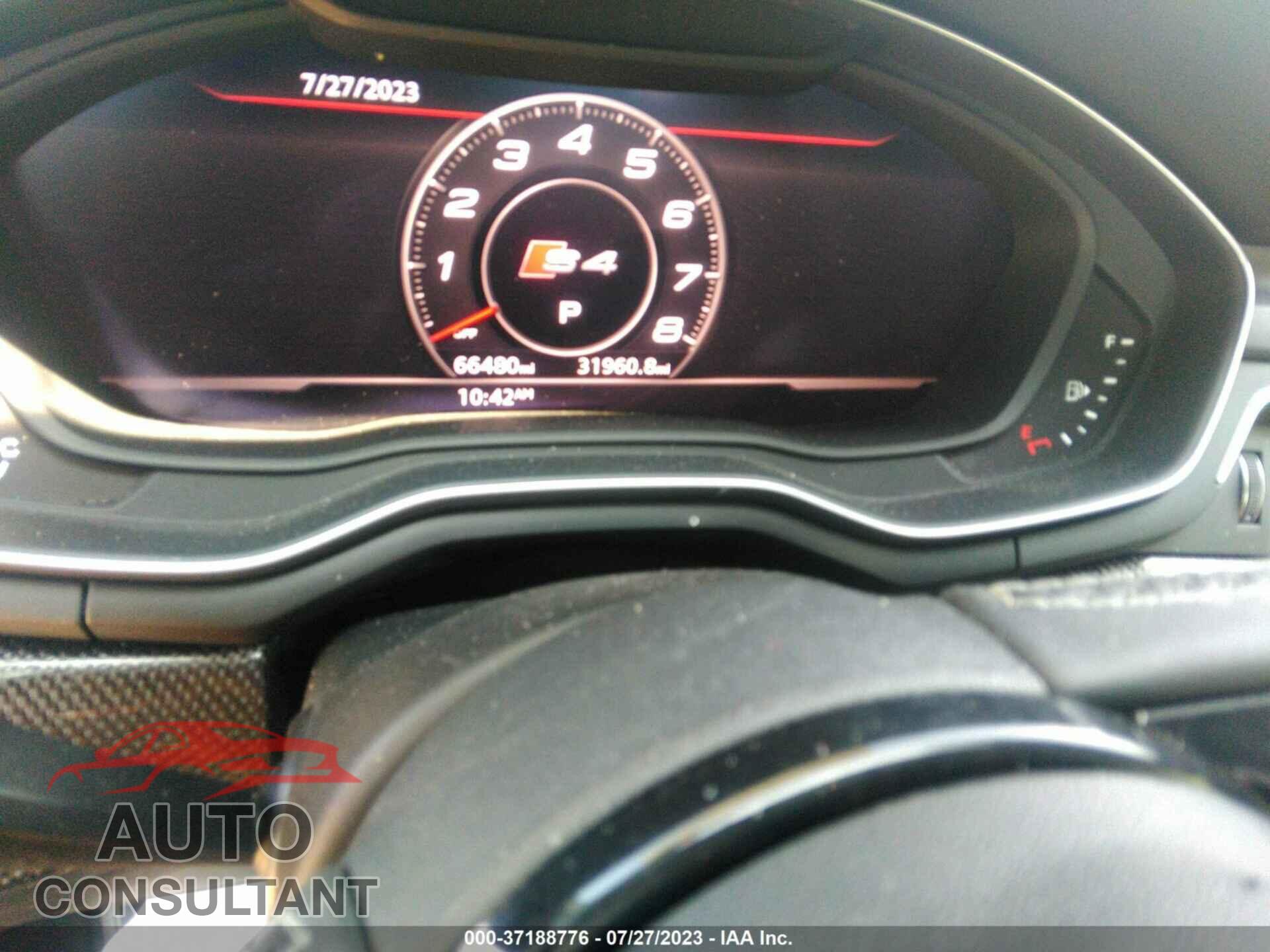 AUDI S4 2018 - WAUB4AF43JA060070