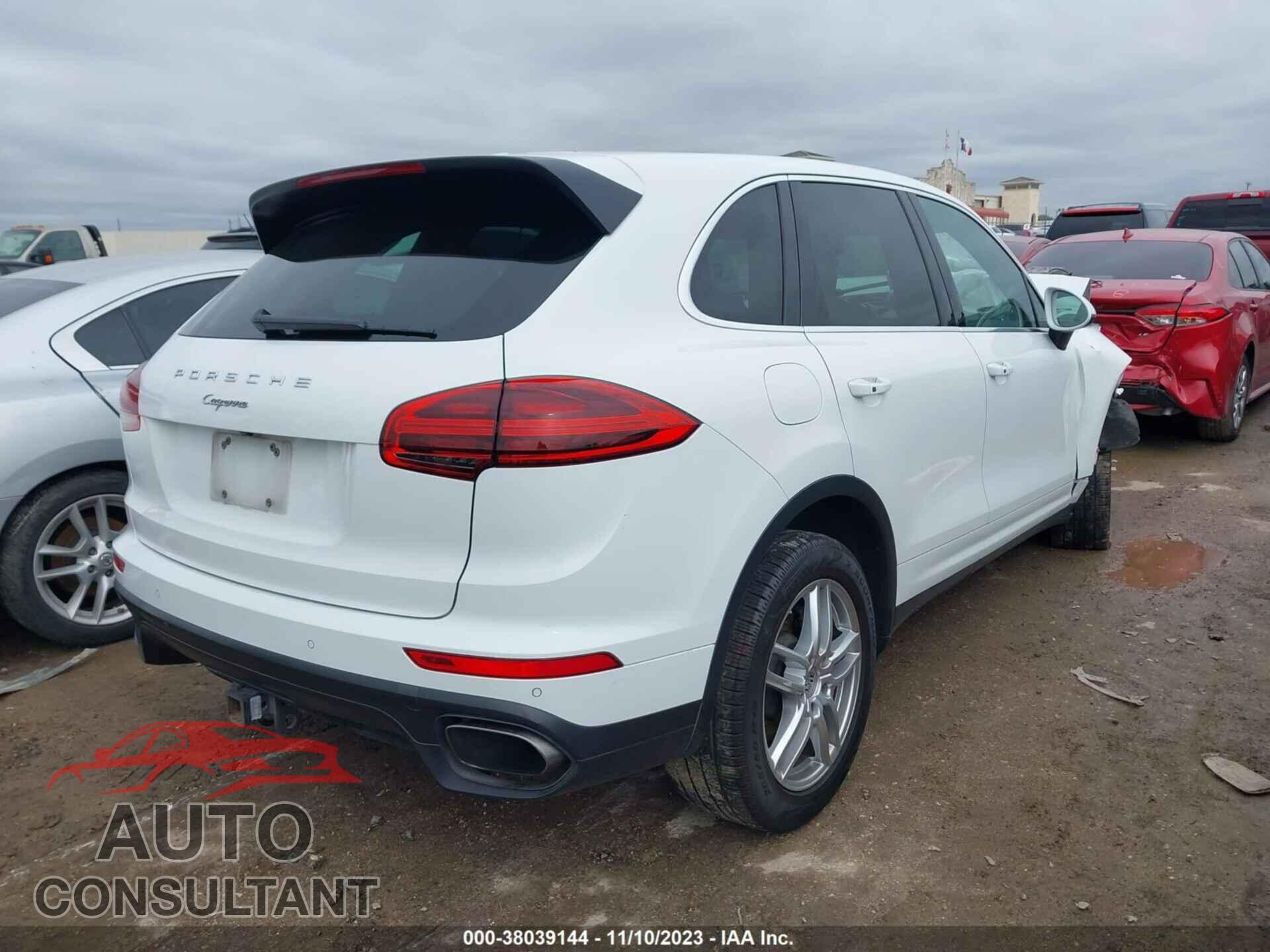 PORSCHE CAYENNE 2016 - WP1AA2A26GLA03067