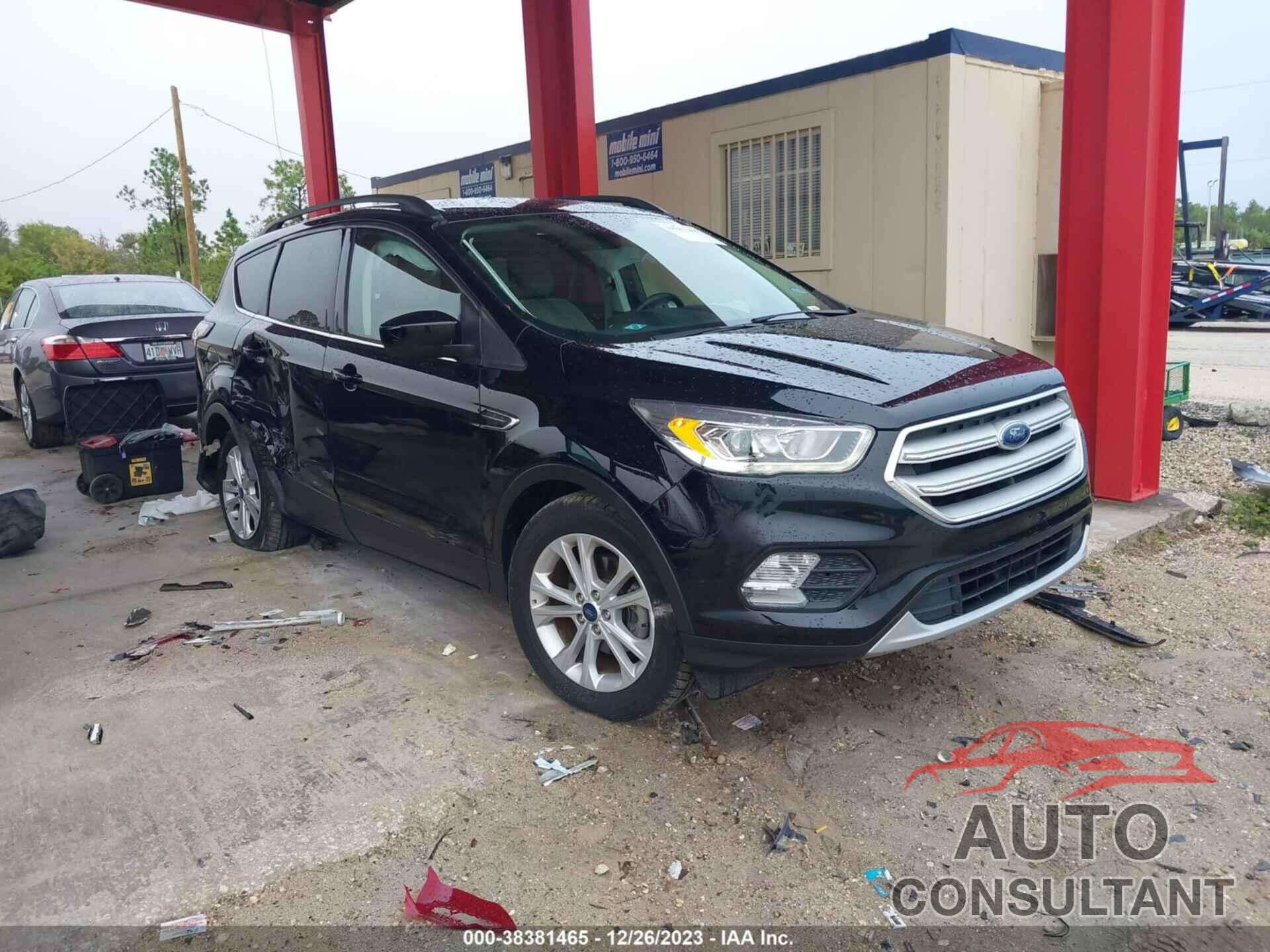 FORD ESCAPE 2018 - 1FMCU0HD9JUD15023