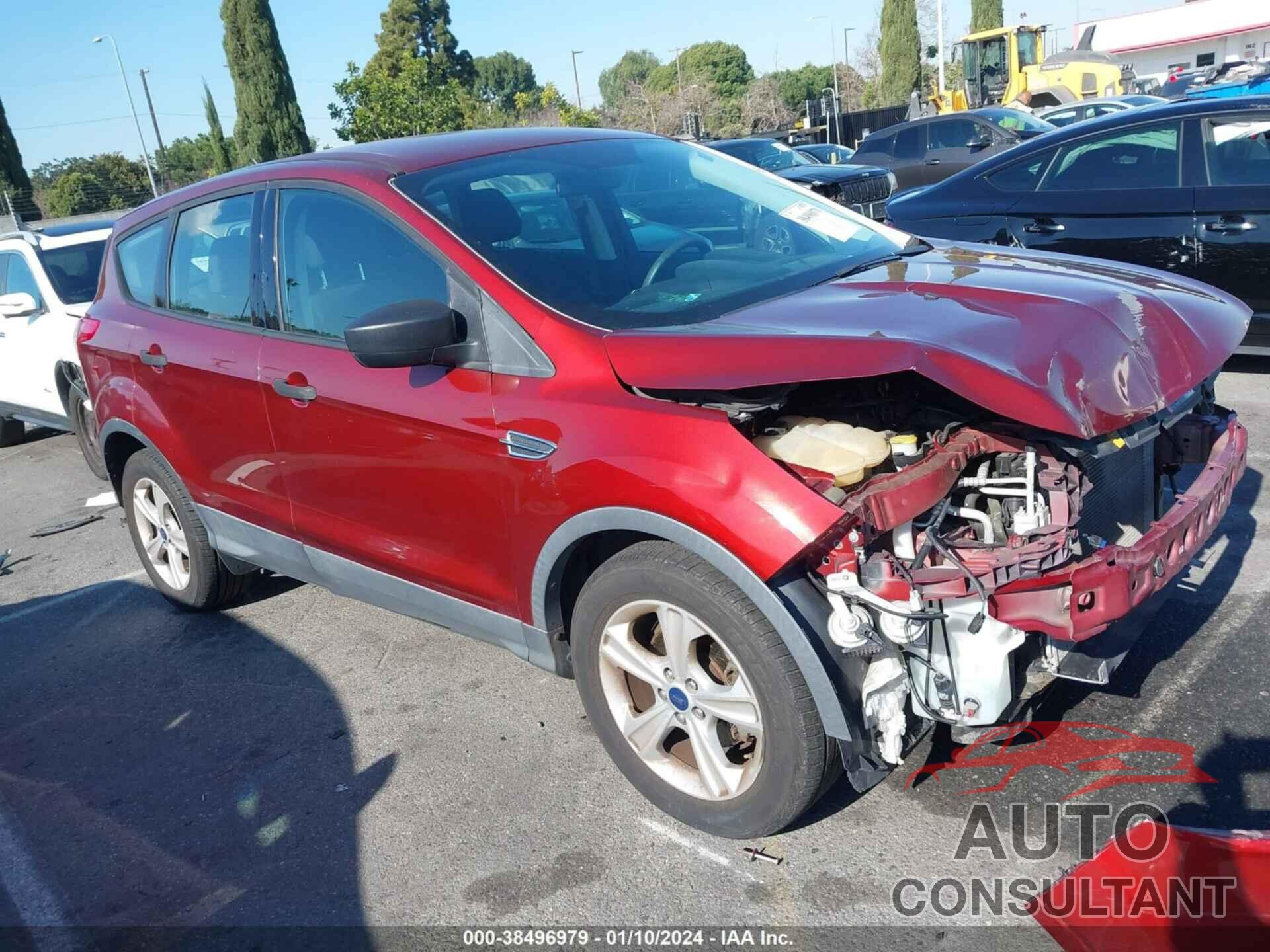 FORD ESCAPE 2016 - 1FMCU0F72GUA12039