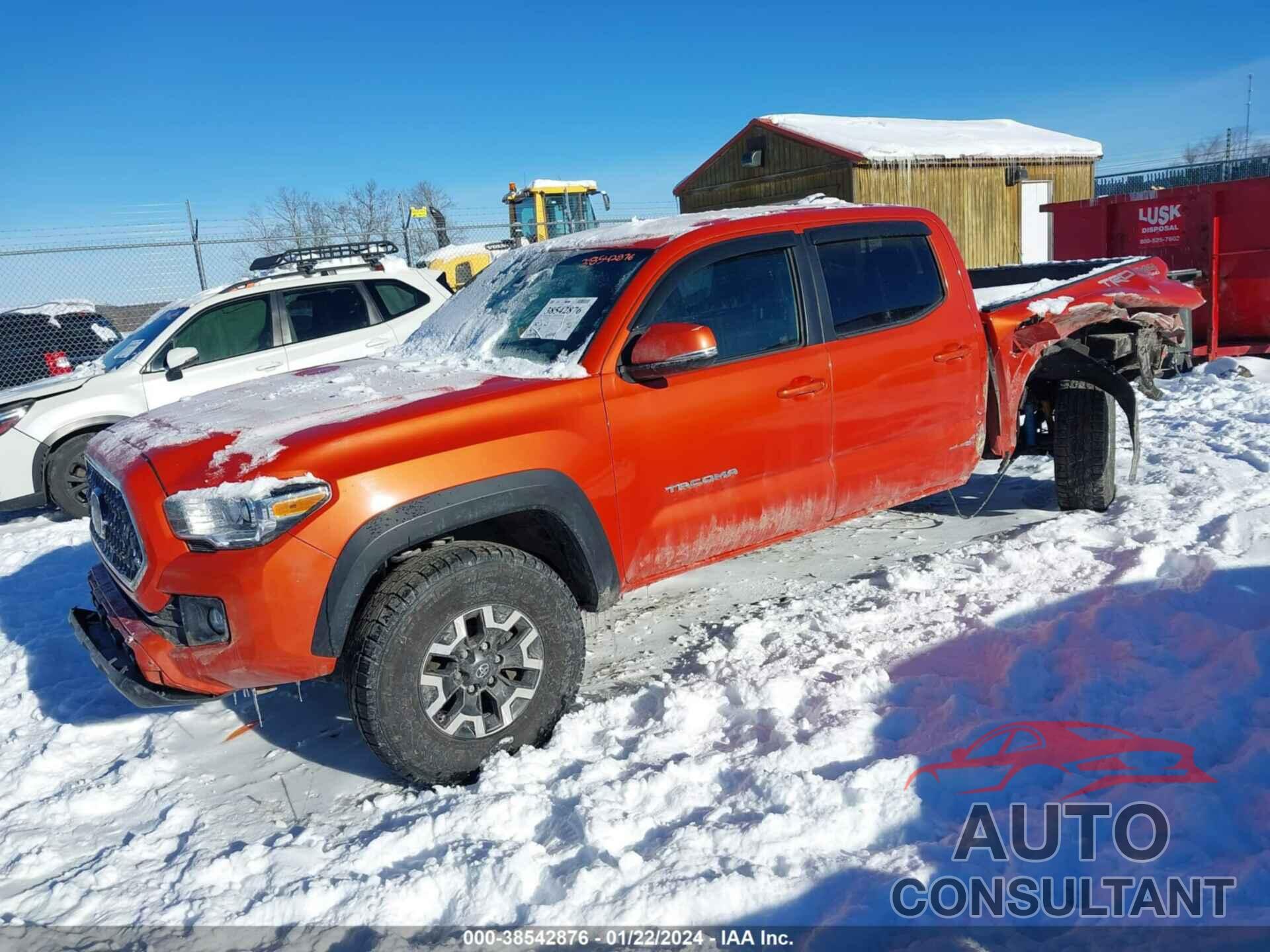 TOYOTA TACOMA 2018 - 3TMCZ5AN5JM158519