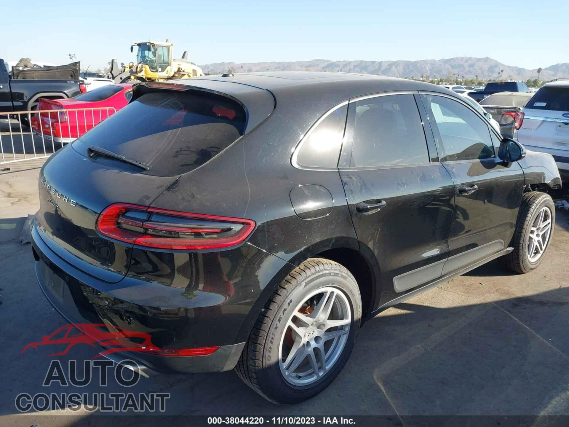 PORSCHE MACAN 2018 - WP1AA2A59JLB05206