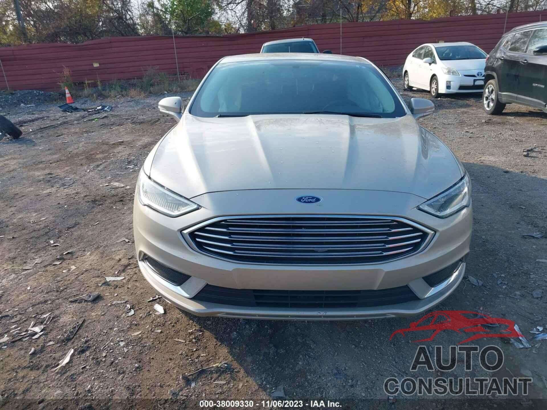 FORD FUSION 2018 - 3FA6P0HDXJR211193