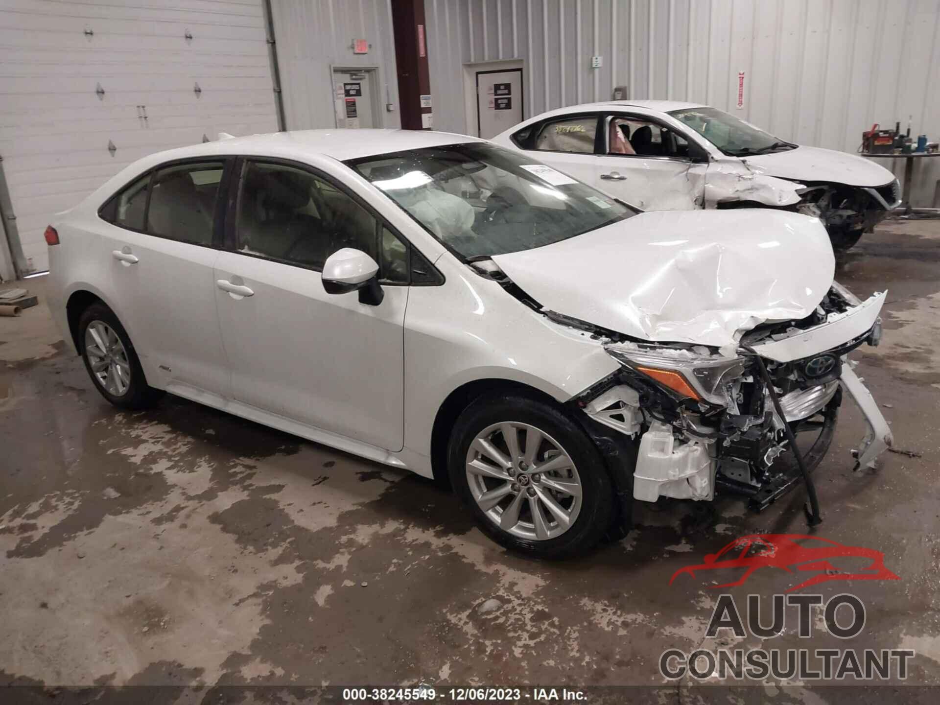 TOYOTA COROLLA 2024 - JTDBDMHEXRJ004570