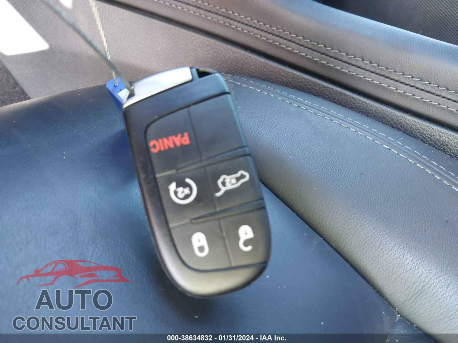DODGE DURANGO 2021 - 1C4RDJDG5MC696805