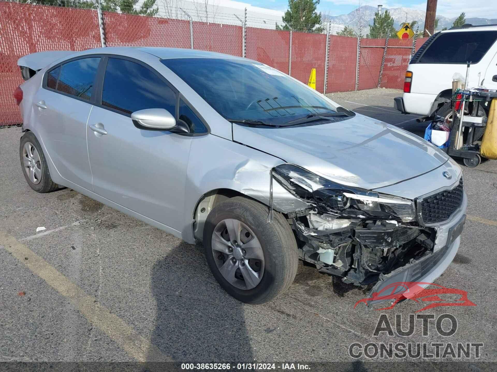 KIA FORTE 2017 - 3KPFK4A73HE077648