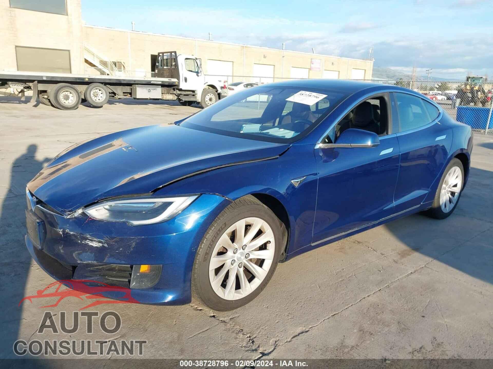 TESLA MODEL S 2017 - 5YJSA1E12HF209668