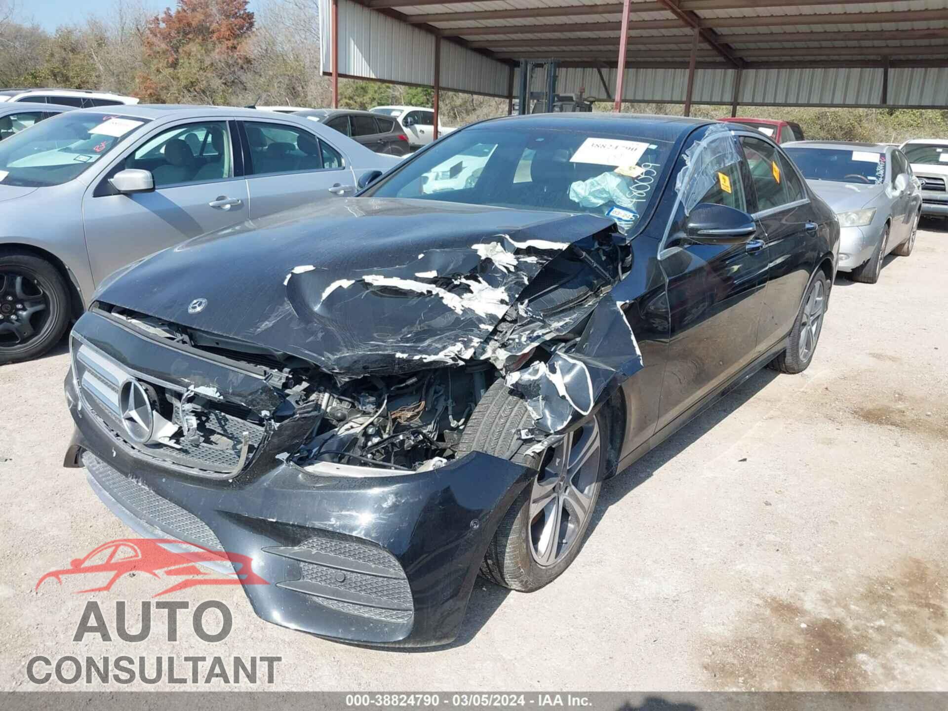 MERCEDES-BENZ E 300 2018 - WDDZF4KB1JA480059