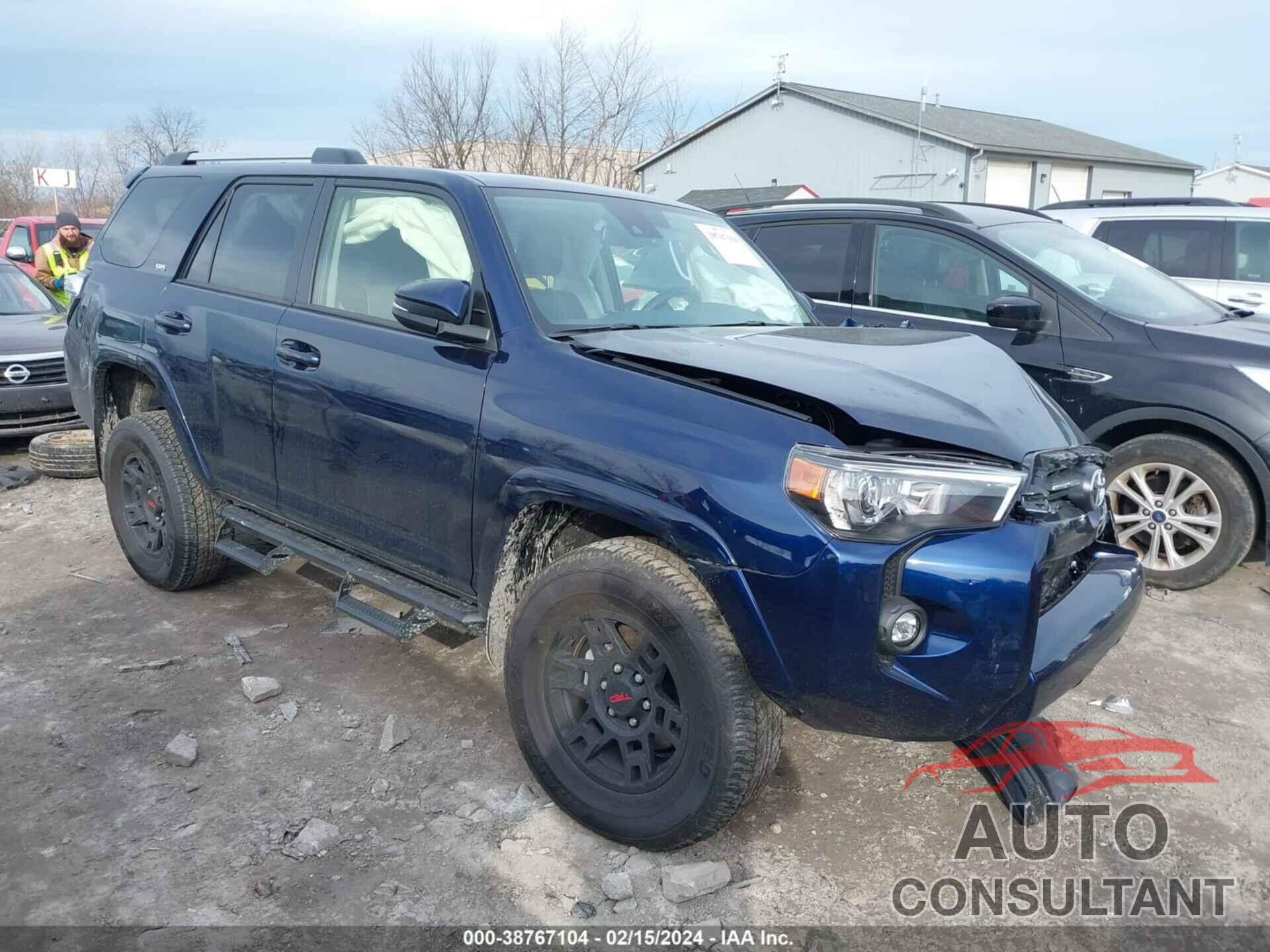 TOYOTA 4RUNNER 2024 - JTENU5JR1R6224341