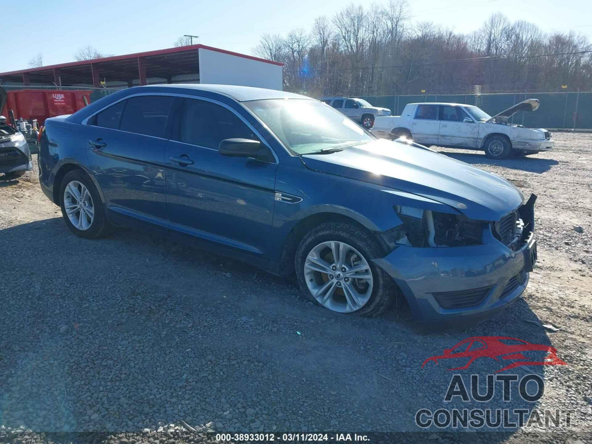 FORD TAURUS 2018 - 1FAHP2D89JG105449