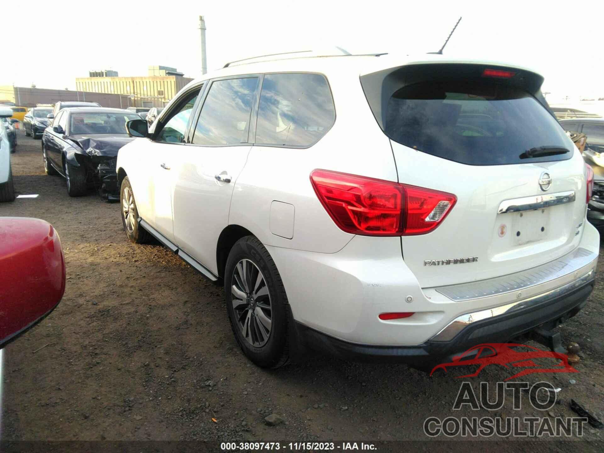 NISSAN PATHFINDER 2017 - 5N1DR2MM1HC601424