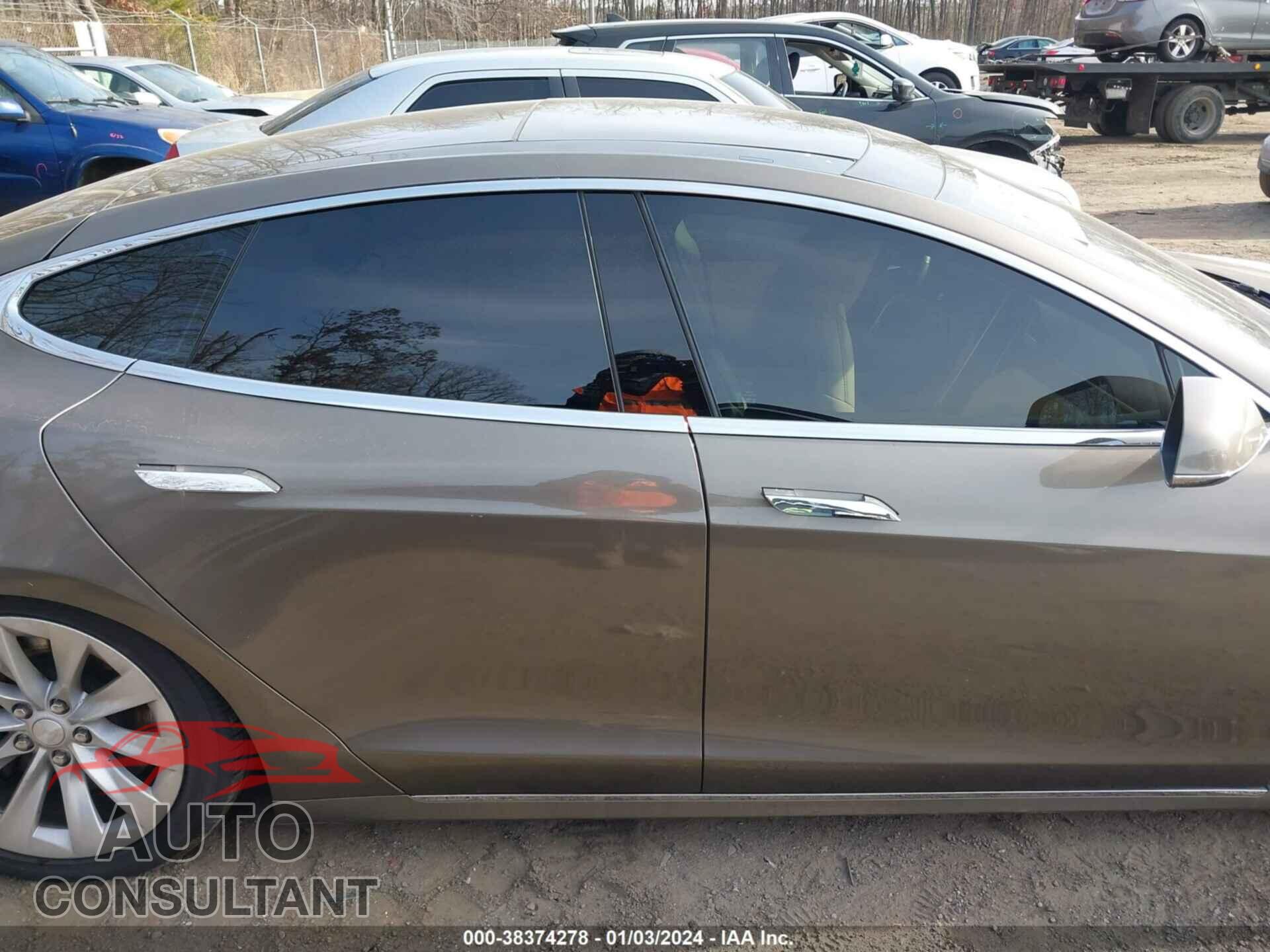 TESLA MODEL S 2016 - 5YJSA1E26GF139292