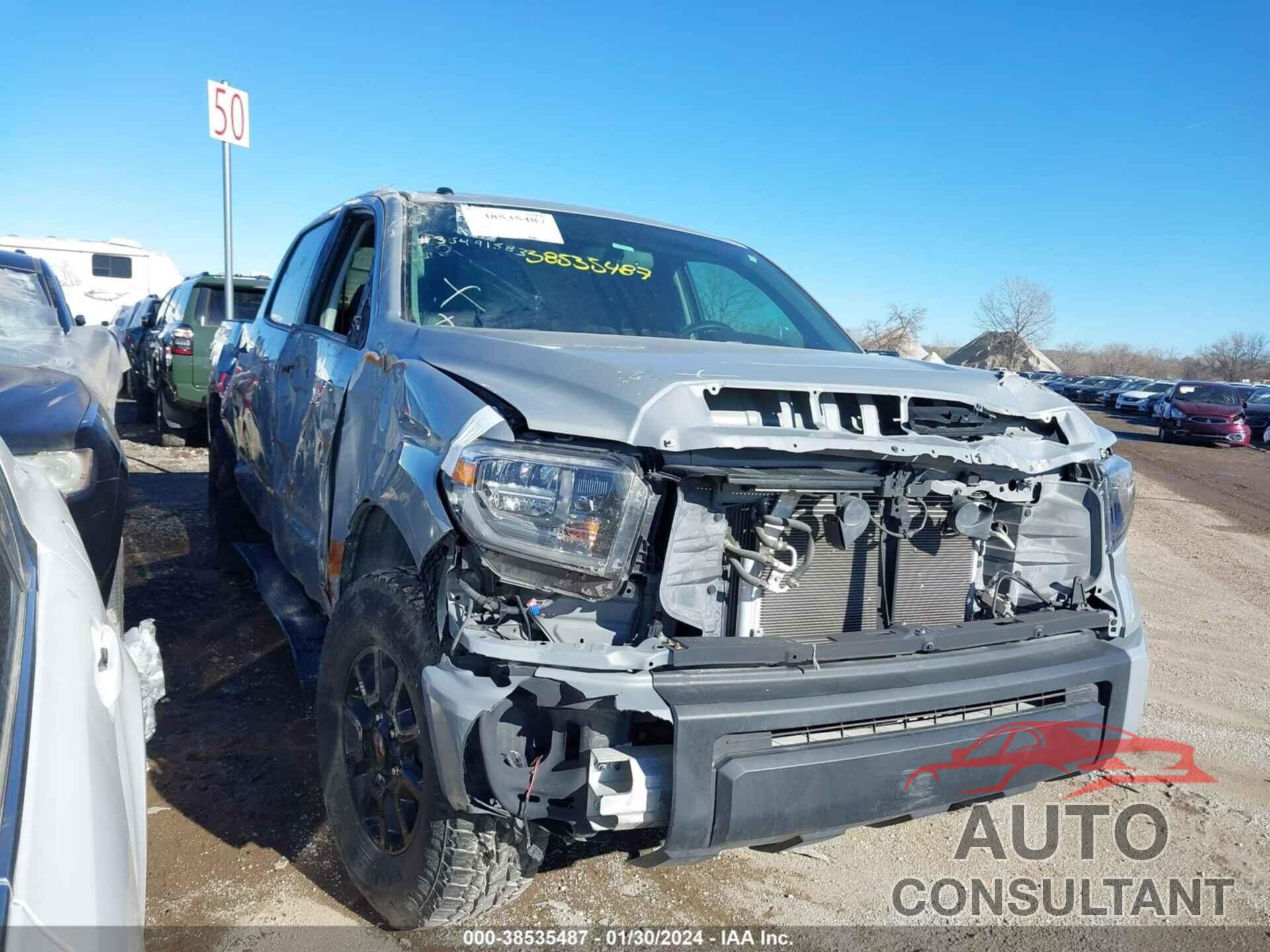 TOYOTA TUNDRA 2017 - 5TFDY5F19HX587924