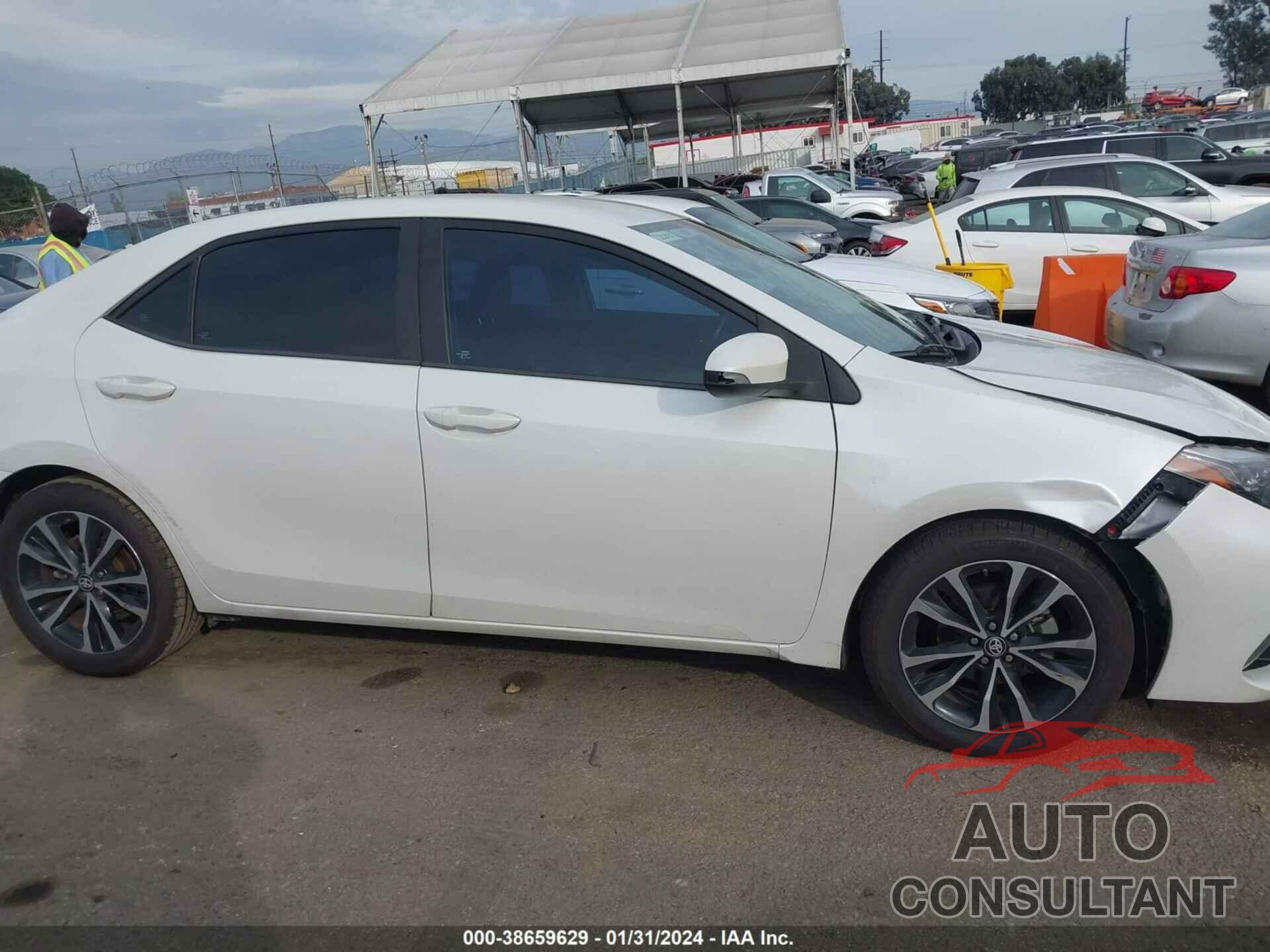 TOYOTA COROLLA 2017 - 5YFBURHE9HP707004