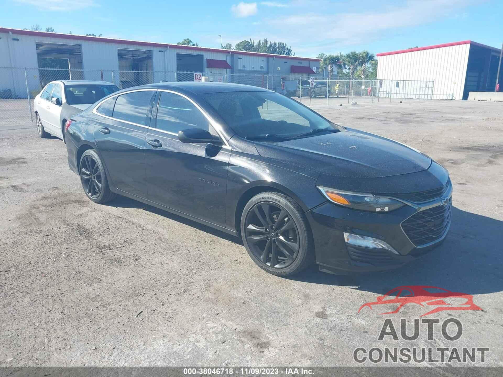 CHEVROLET MALIBU 2020 - 1G1ZD5ST1LF048052