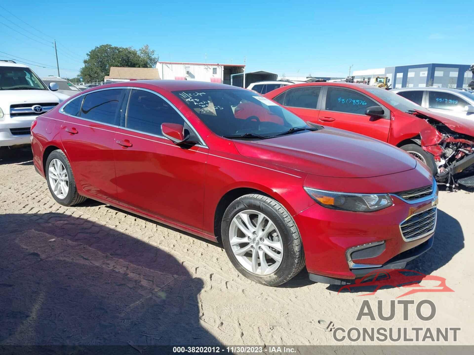 CHEVROLET MALIBU 2017 - 1G1ZE5ST2HF232372