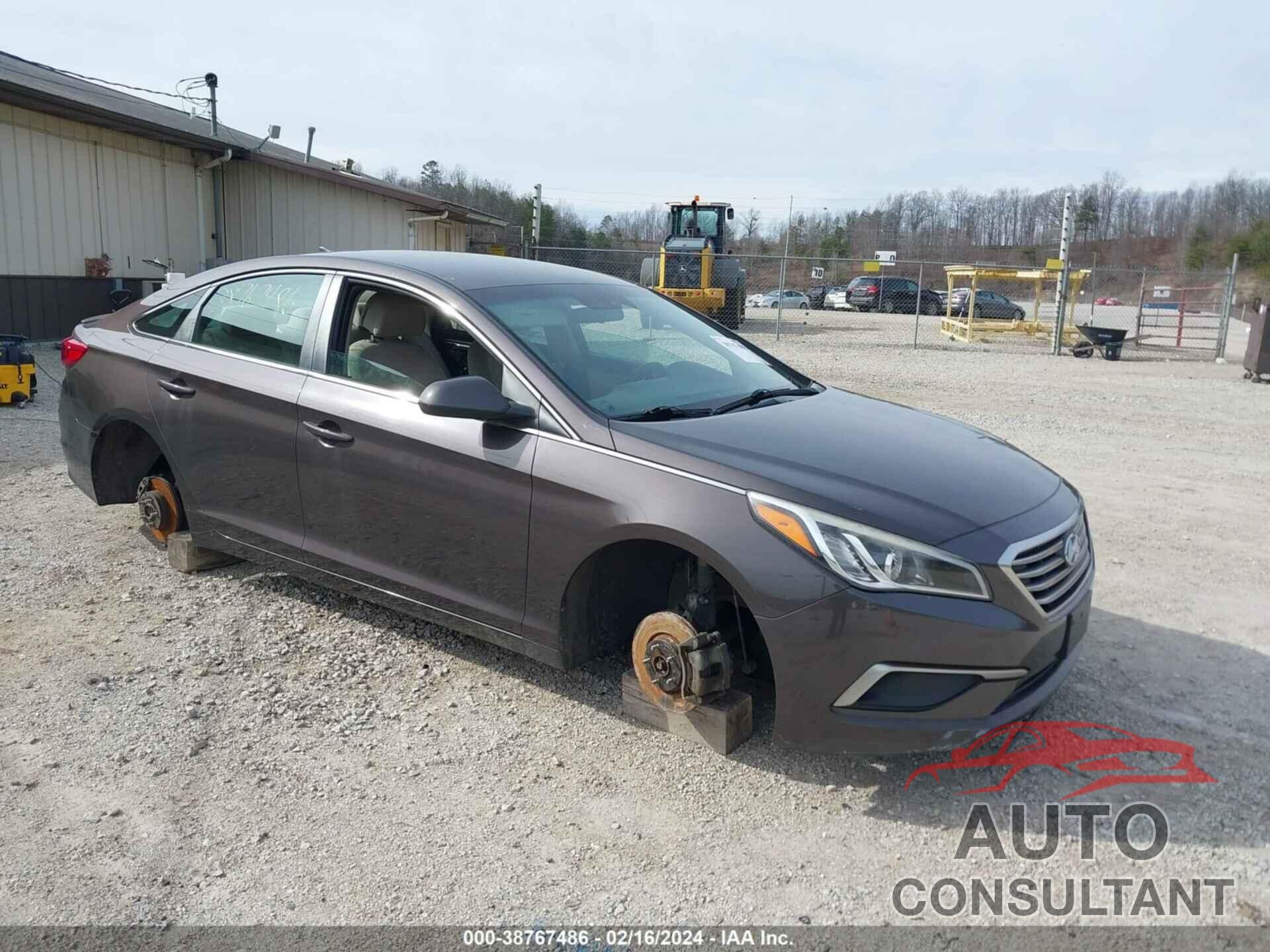 HYUNDAI SONATA 2017 - 5NPE24AF0HH584070