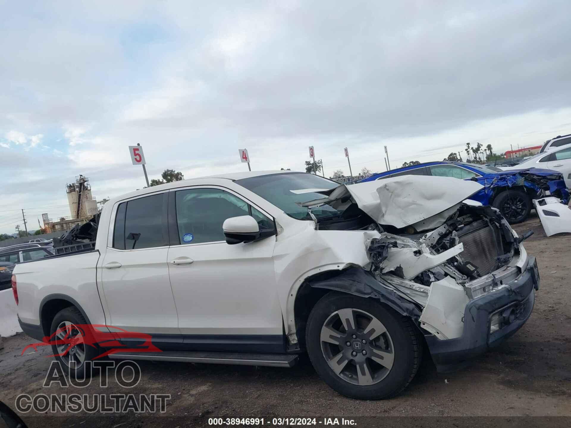 HONDA RIDGELINE 2017 - 5FPYK2F69HB010888
