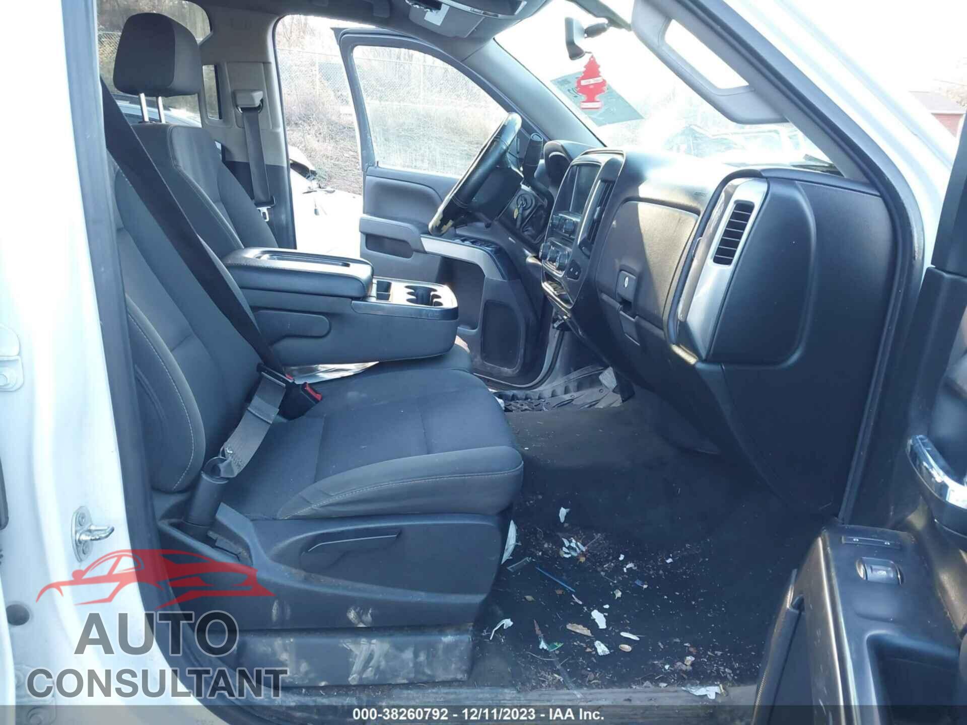 CHEVROLET SILVERADO 2017 - 3GCUKREC8HG458556