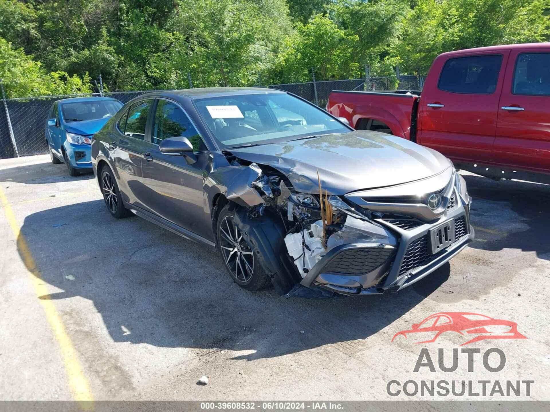 TOYOTA CAMRY 2023 - 4T1G11AKXPU172746