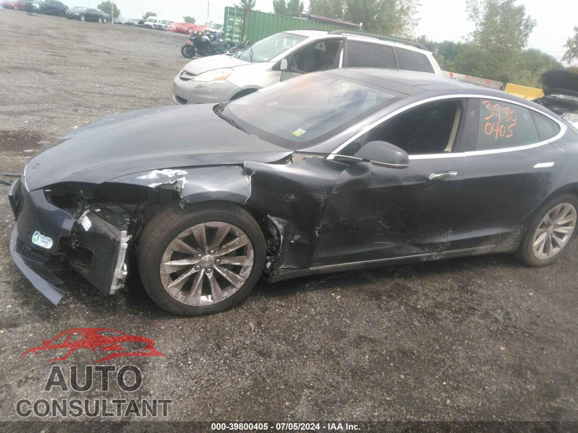 TESLA MODEL S 2017 - 5YJSA1E21HF186599
