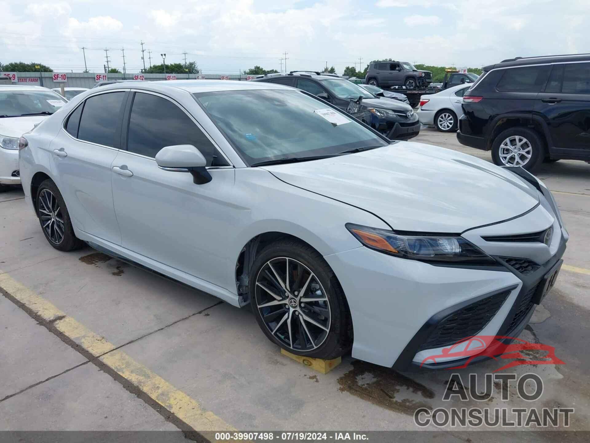 TOYOTA CAMRY 2024 - 4T1T11AK1RU209068