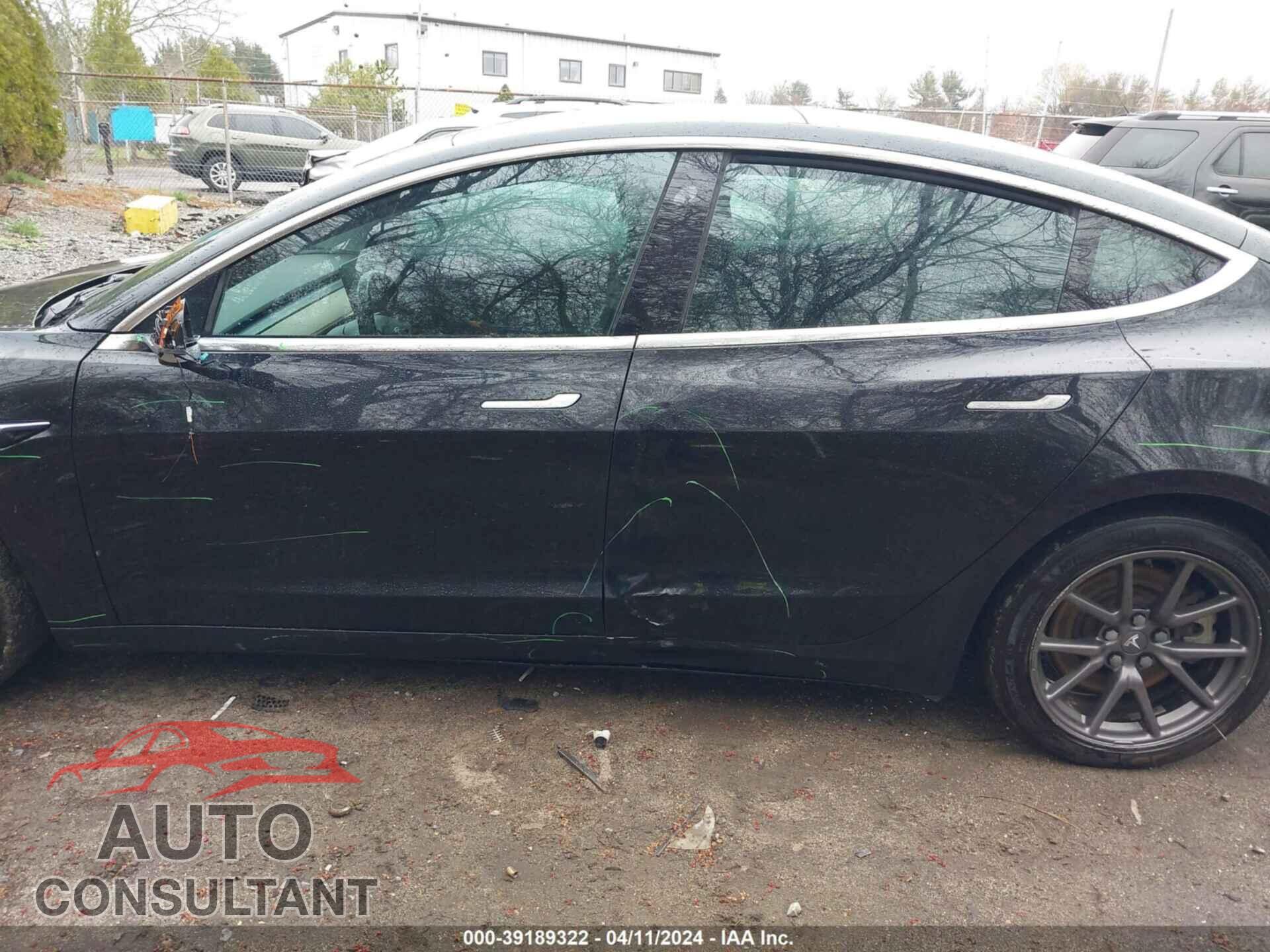 TESLA MODEL 3 2018 - 5YJ3E1EAXJF092596