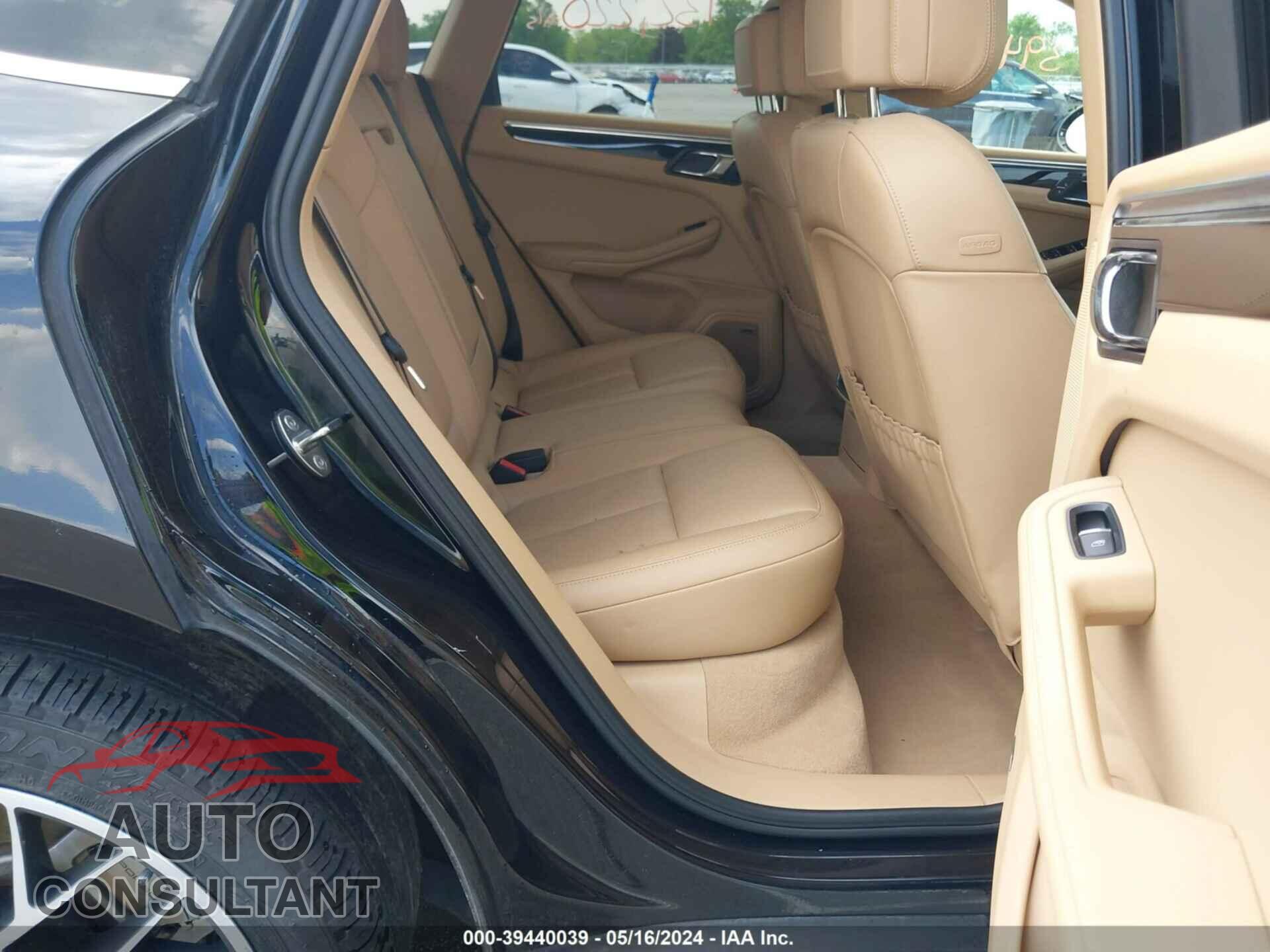 PORSCHE MACAN 2016 - WP1AB2A54GLB53749