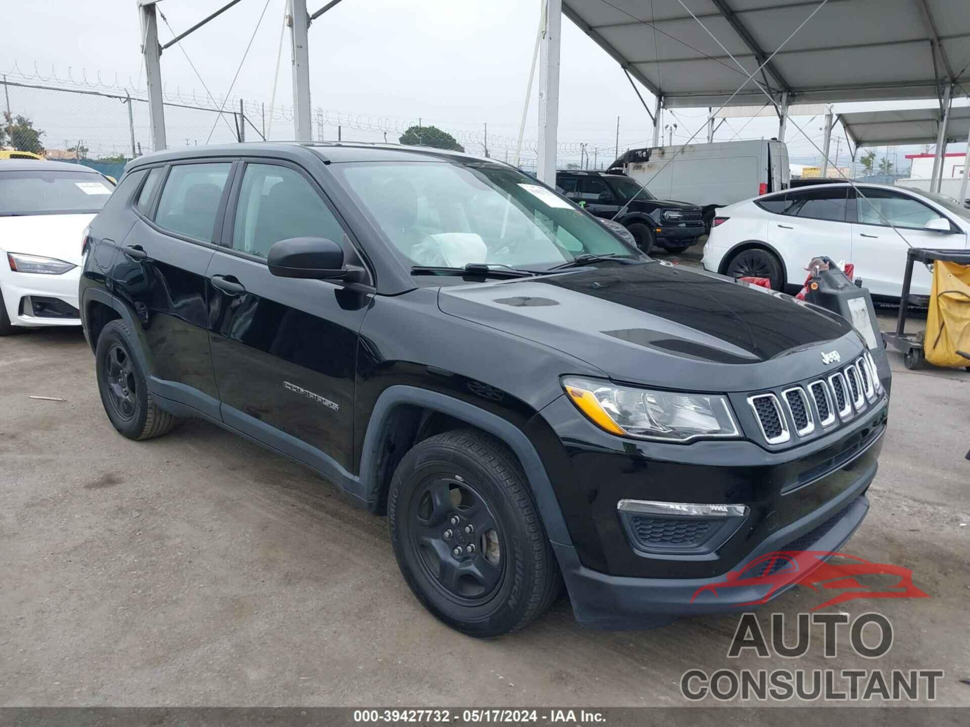 JEEP COMPASS 2017 - 3C4NJCAB7HT668591