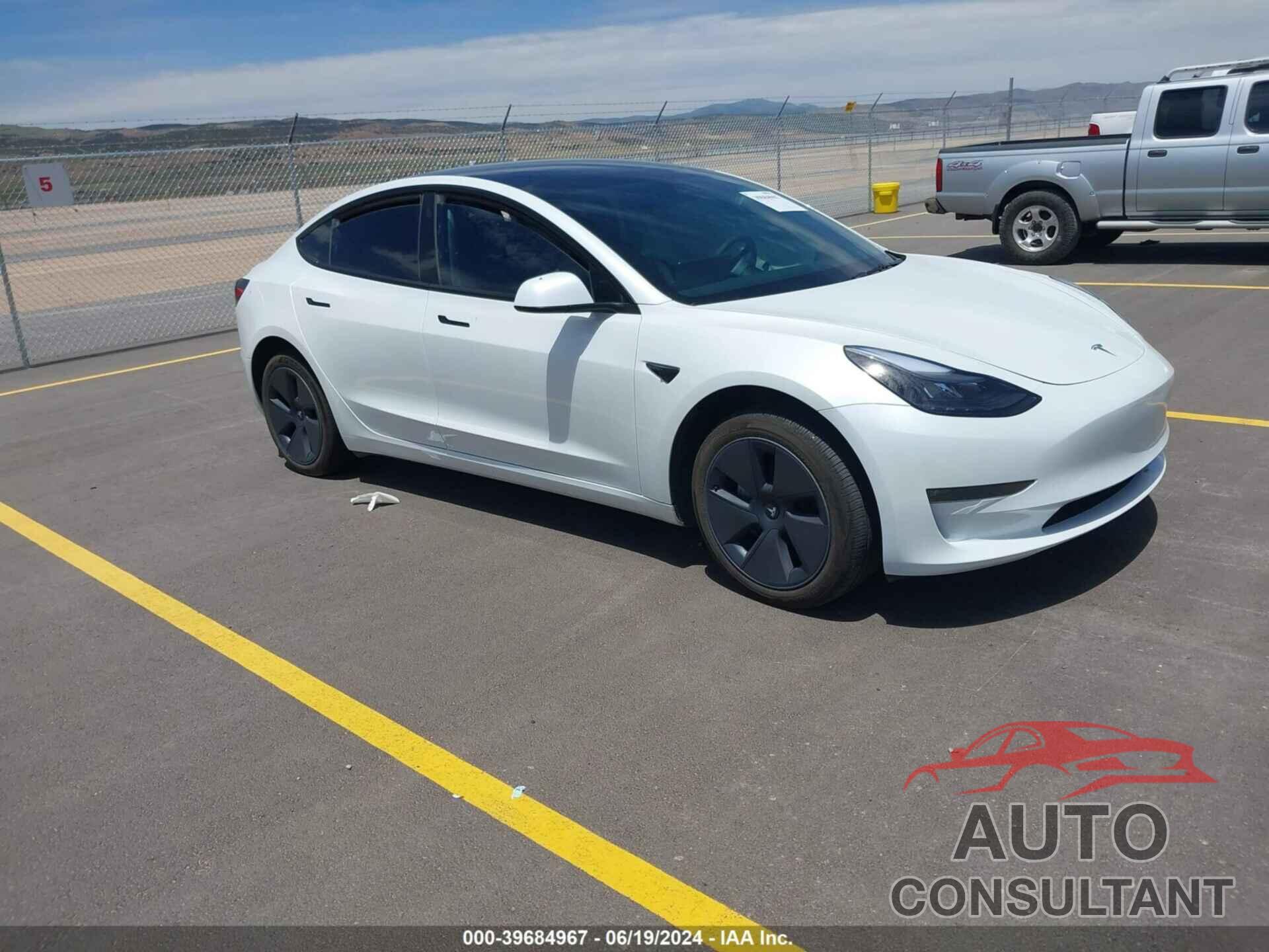 TESLA MODEL 3 2023 - 5YJ3E1EB4PF604192