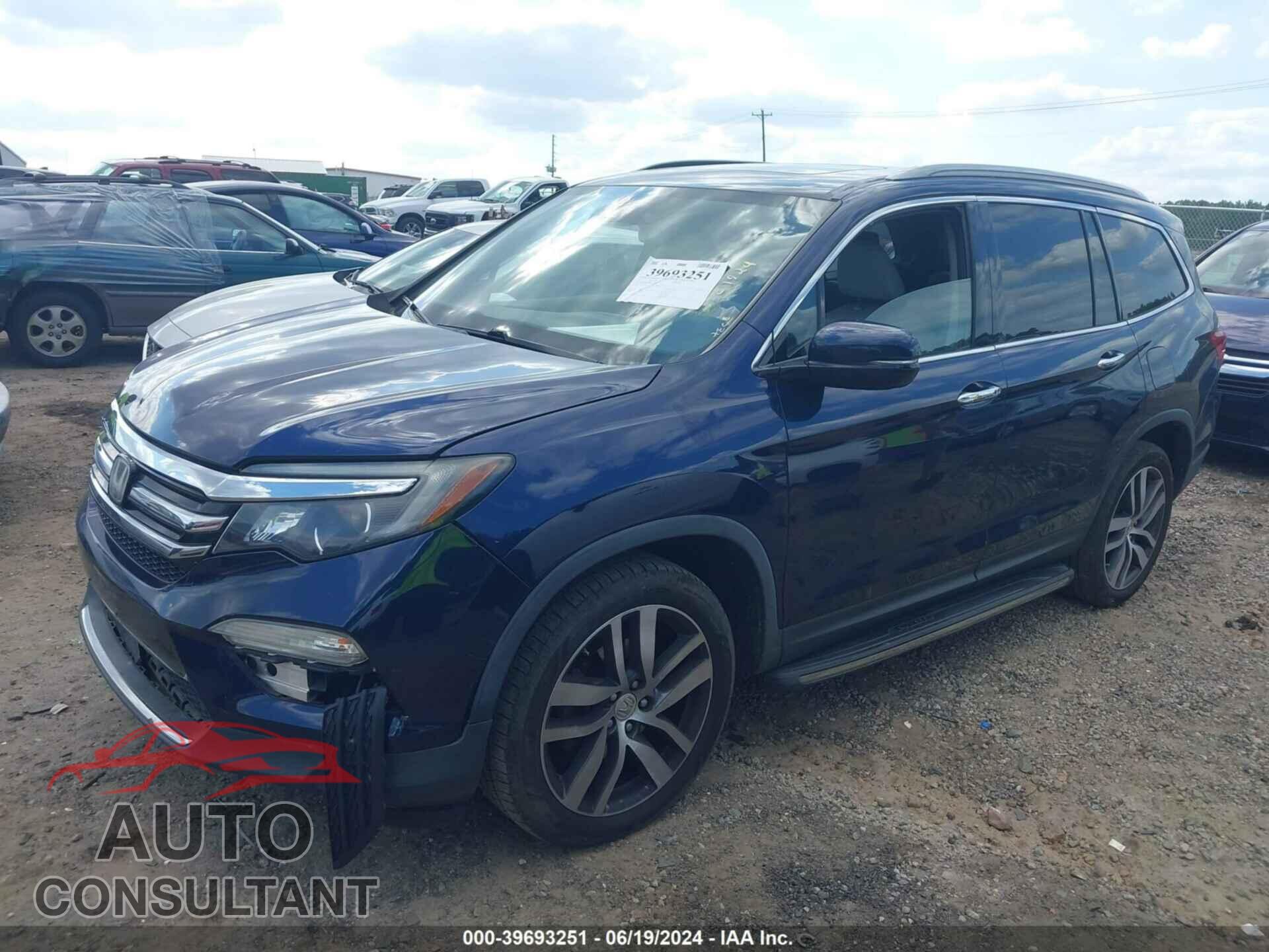 HONDA PILOT 2017 - 5FNYF6H90HB001895