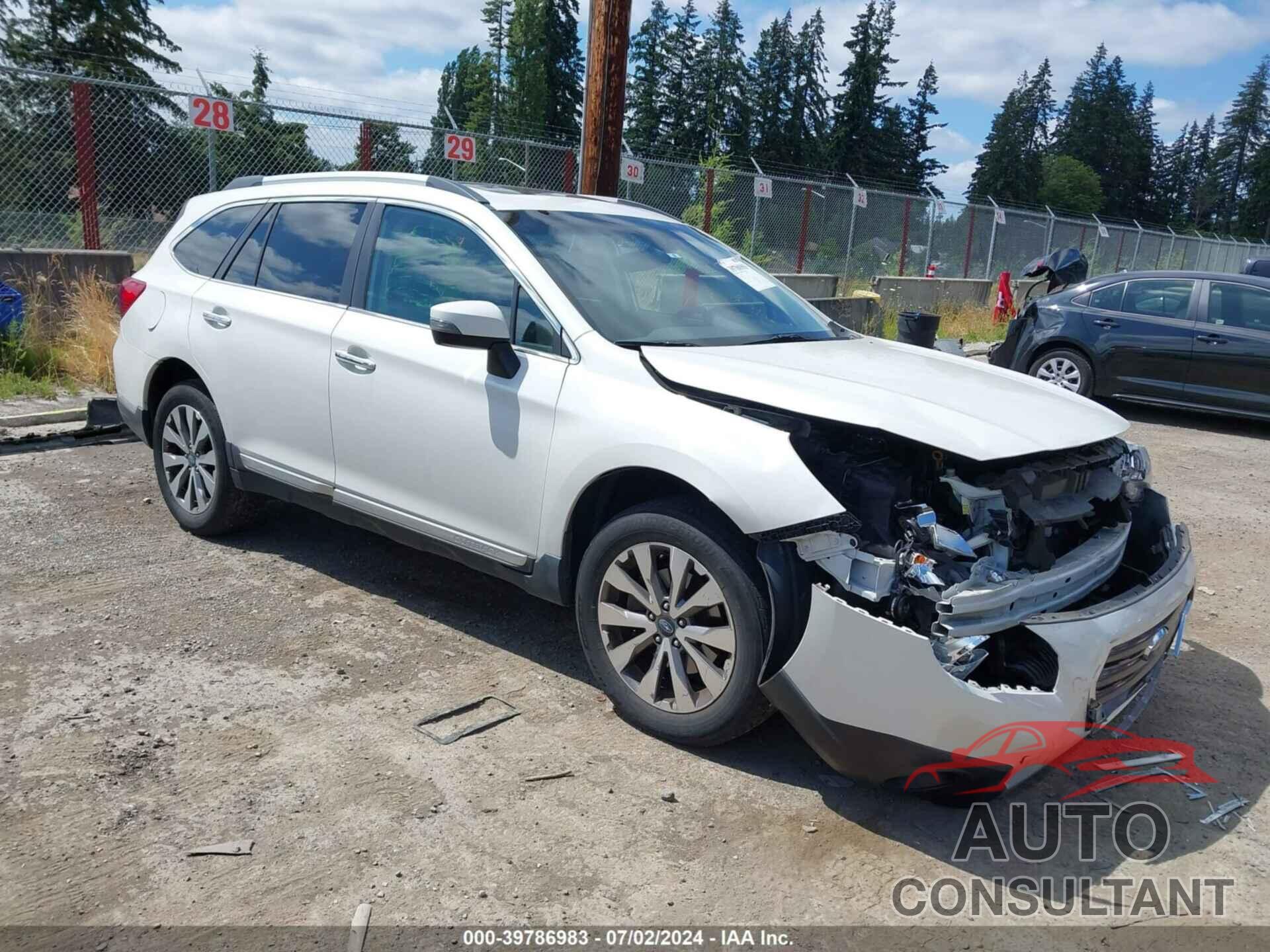 SUBARU OUTBACK 2017 - 4S4BSATC4H3384191