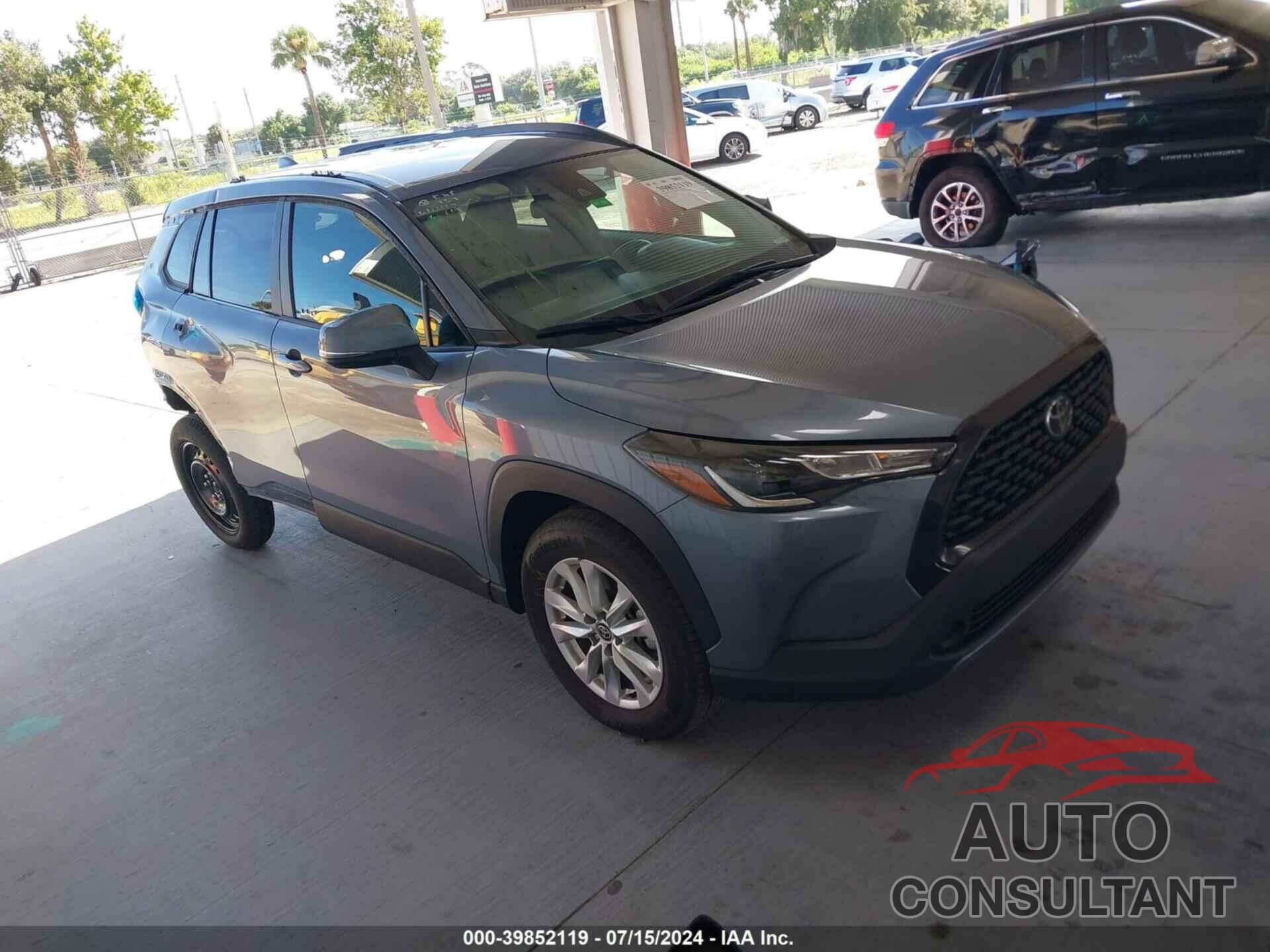 TOYOTA COROLLA CROSS 2022 - 7MUCAABG6NV026560