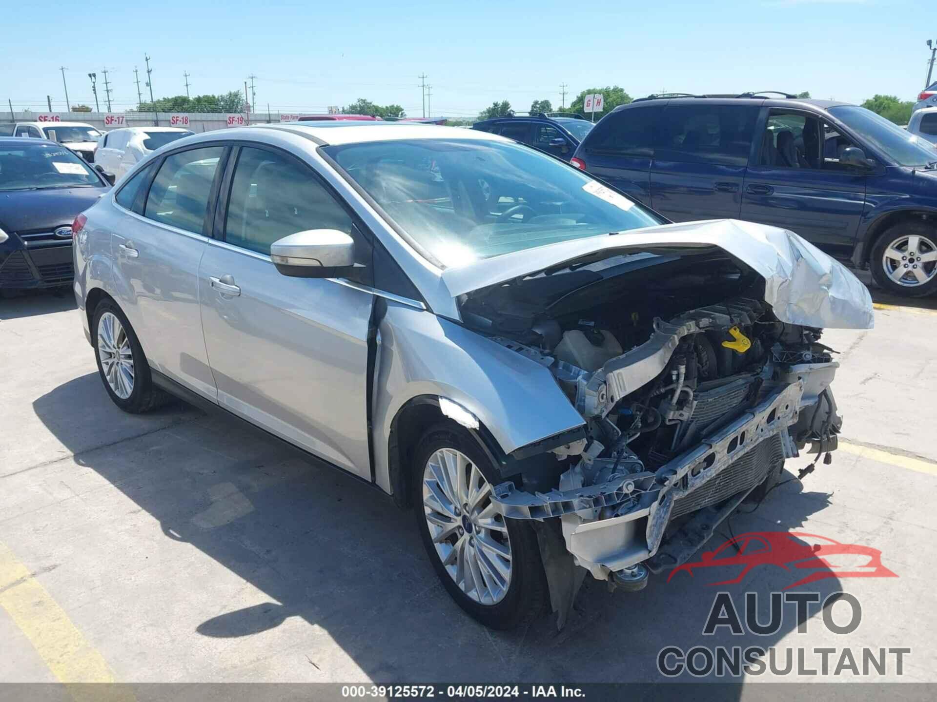 FORD FOCUS 2018 - 1FADP3J27JL317102