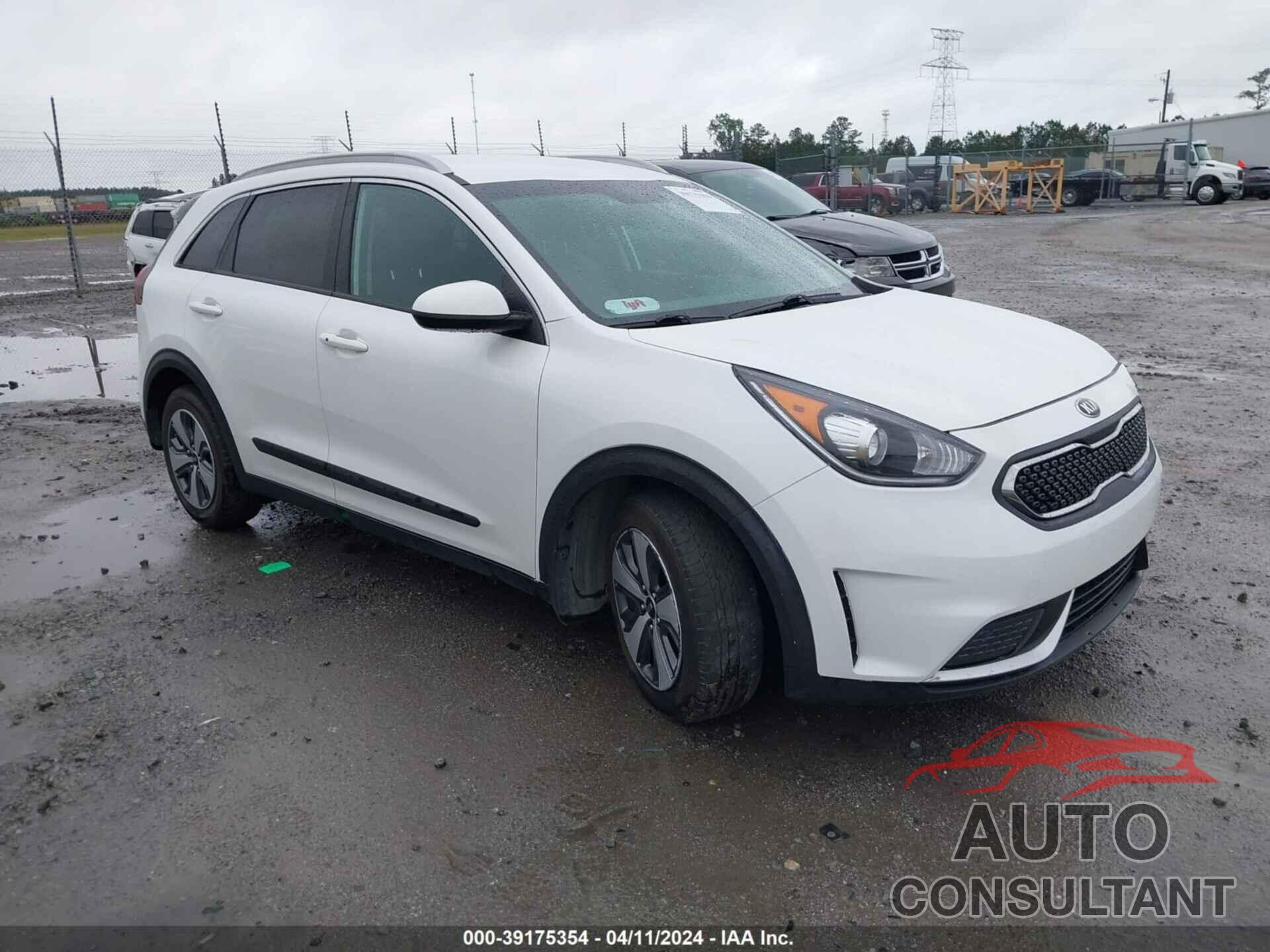 KIA NIRO 2017 - KNDCB3LC0H5055156