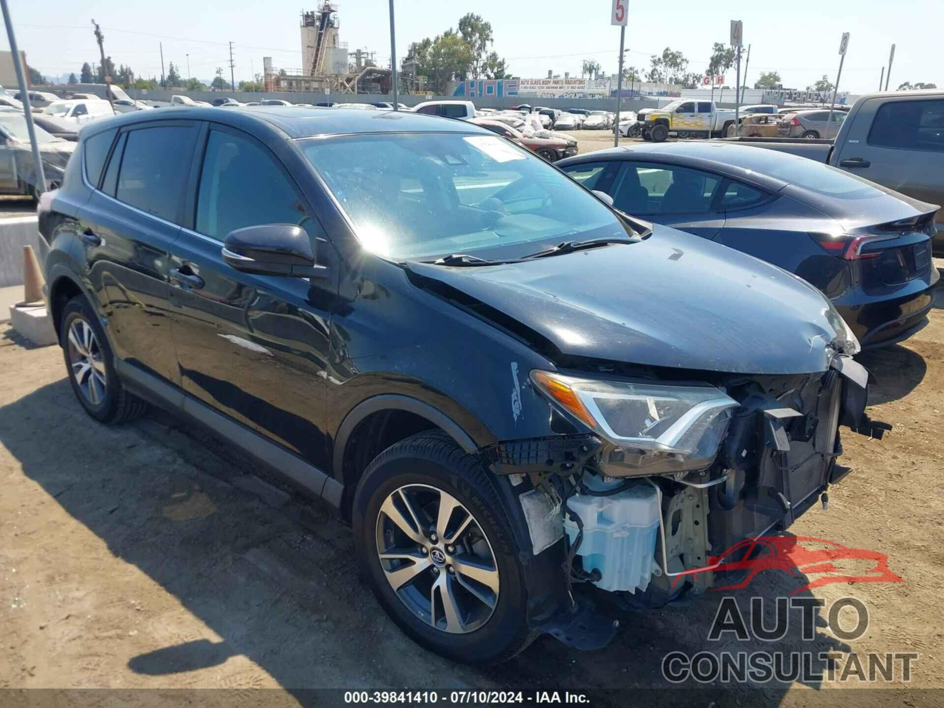 TOYOTA RAV4 2018 - 2T3WFREV7JW443843