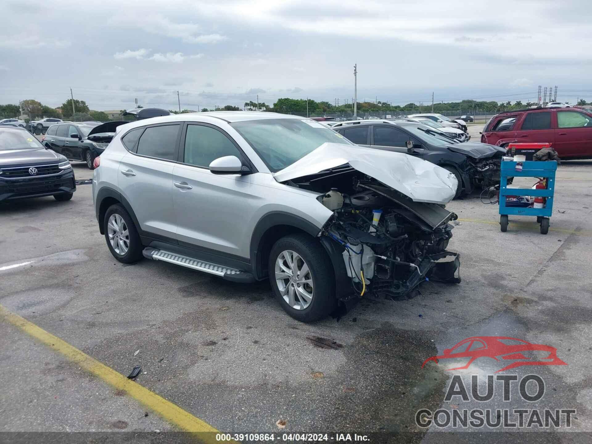 HYUNDAI TUCSON 2019 - KM8J23A43KU993034