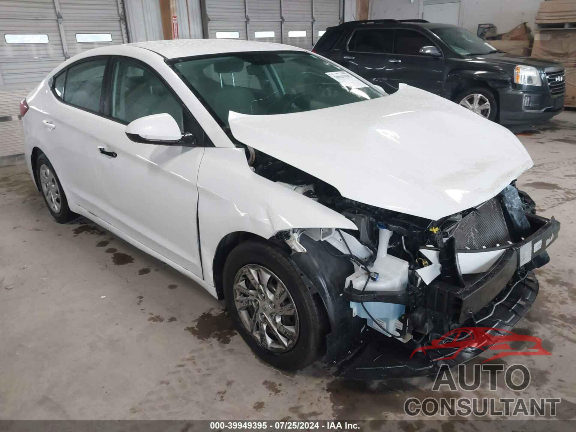 HYUNDAI ELANTRA 2017 - 5NPD74LF1HH190751