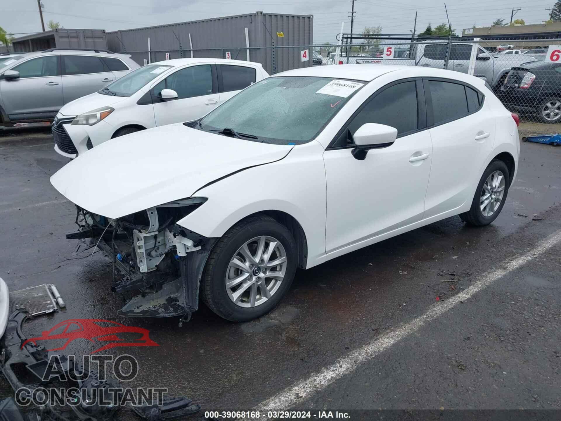 MAZDA MAZDA3 2017 - 3MZBN1K75HM113913
