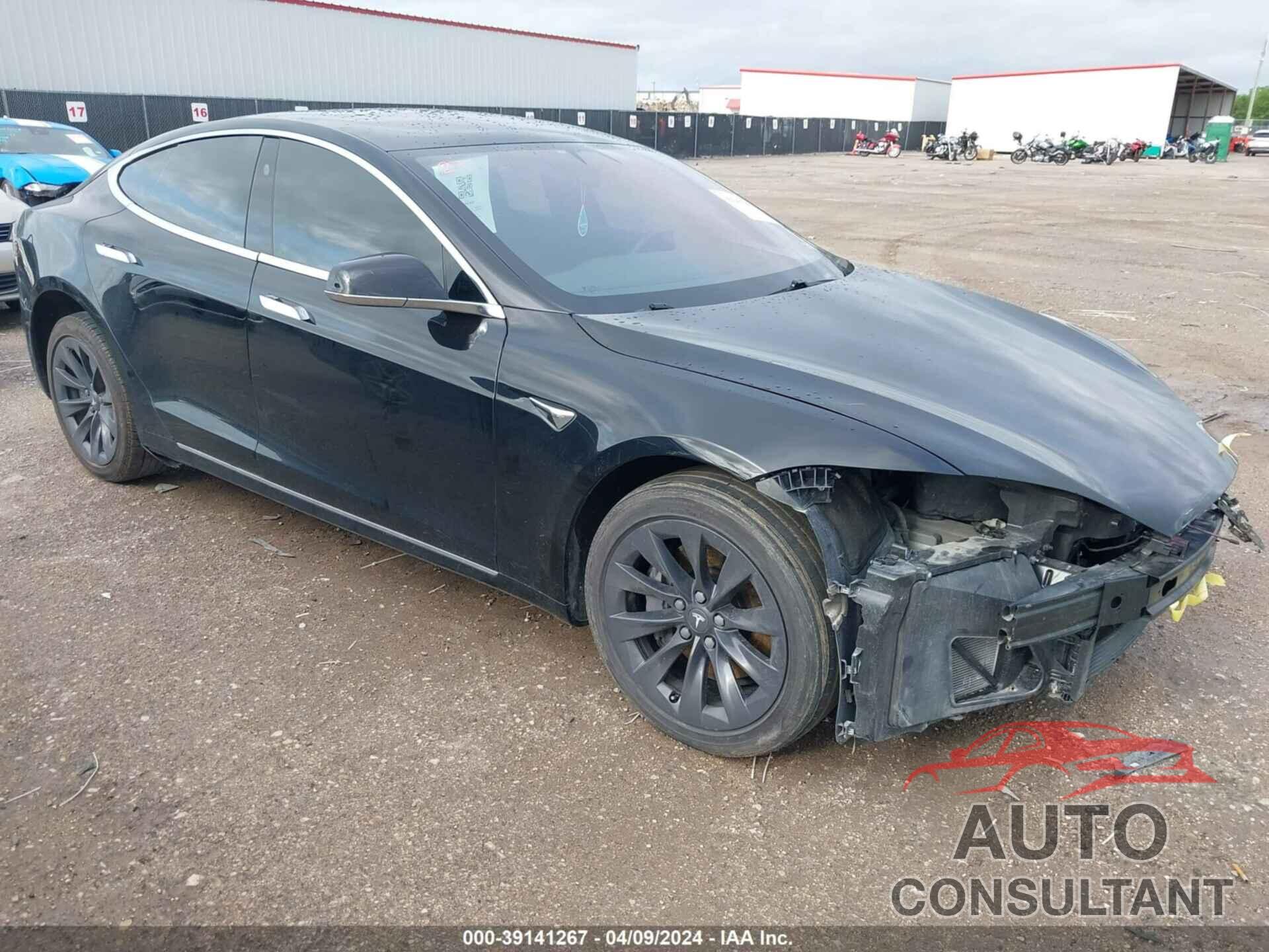 TESLA MODEL S 2018 - 5YJSA1E23JF286158