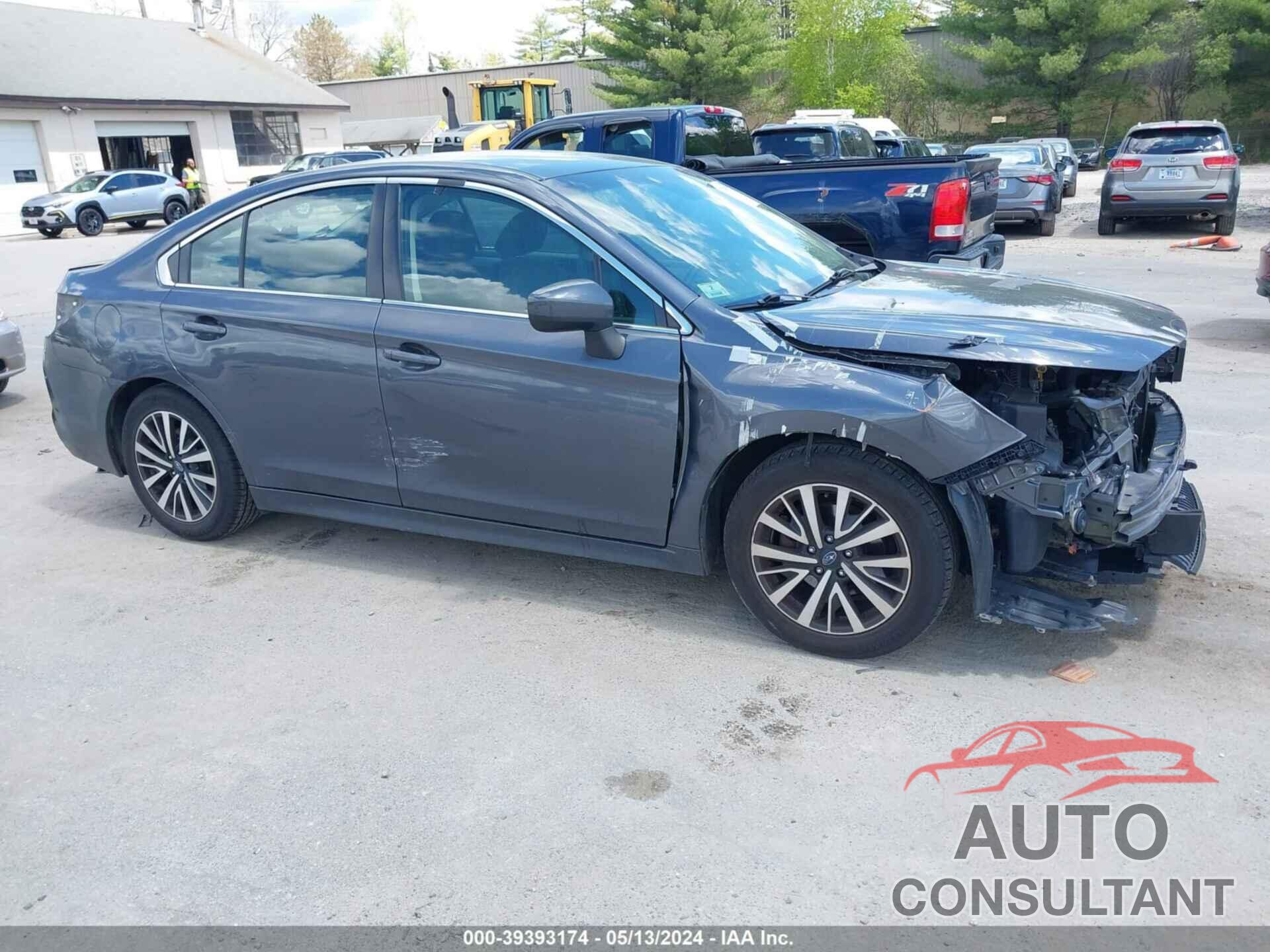 SUBARU LEGACY 2019 - 4S3BNAF69K3024021