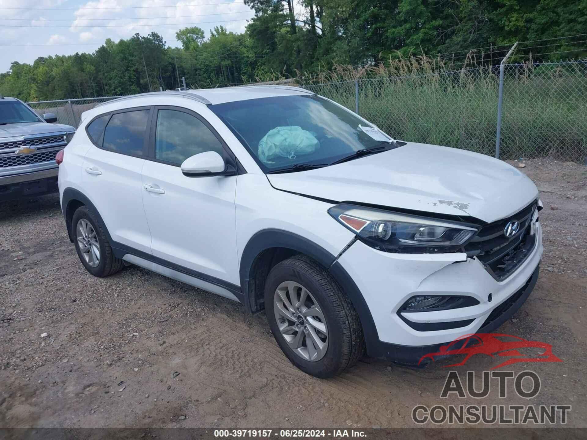 HYUNDAI TUCSON 2017 - KM8J3CA49HU367462